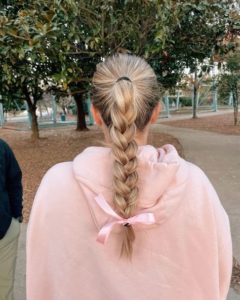 Bow Ponytail