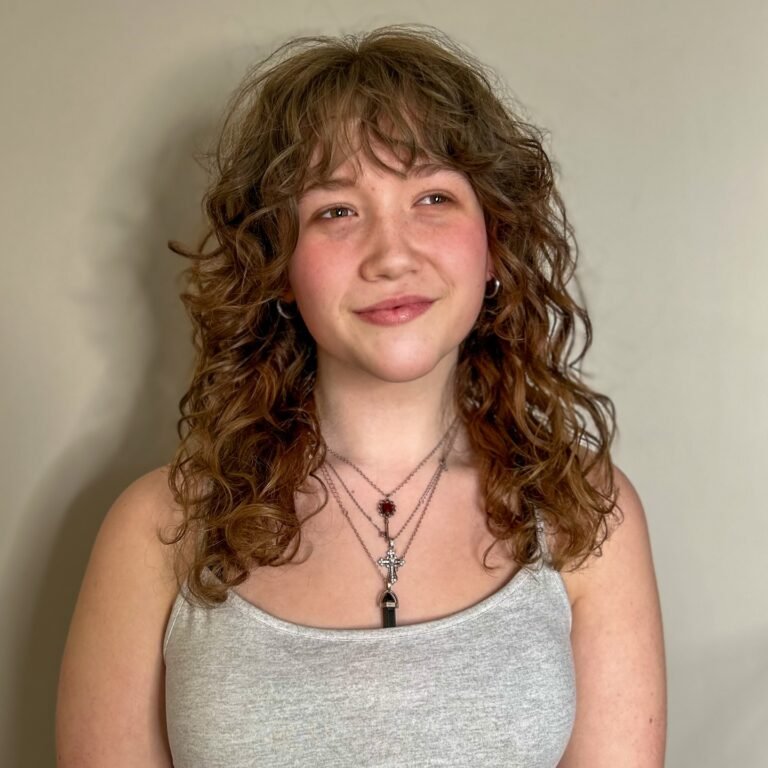 Mid Length Hairstyles: 15 Versatile Ideas for Every Face Shape