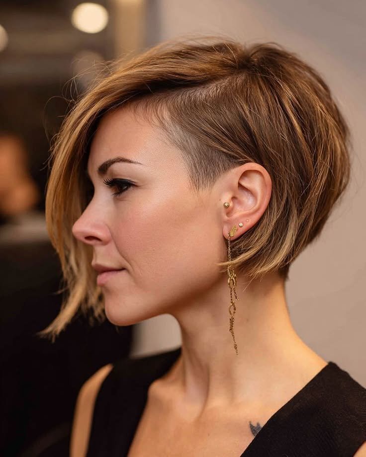 Asymmetrical copper bixie with a shaved side