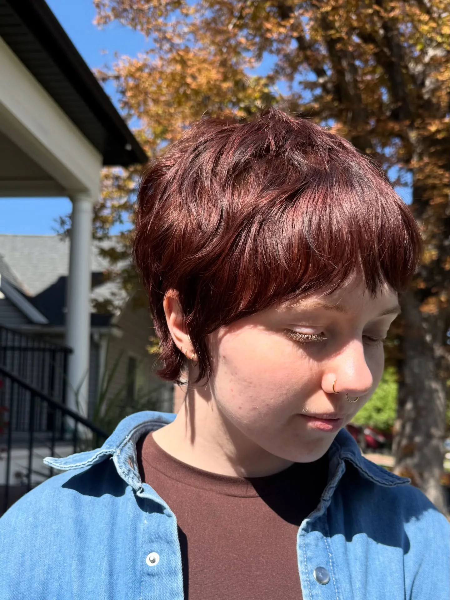Tousled layered pixie with short fringe