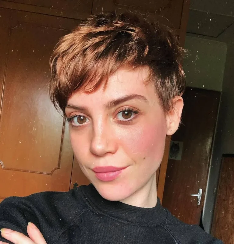 Autumn Pixie Cuts: 19 Short Layered Ideas