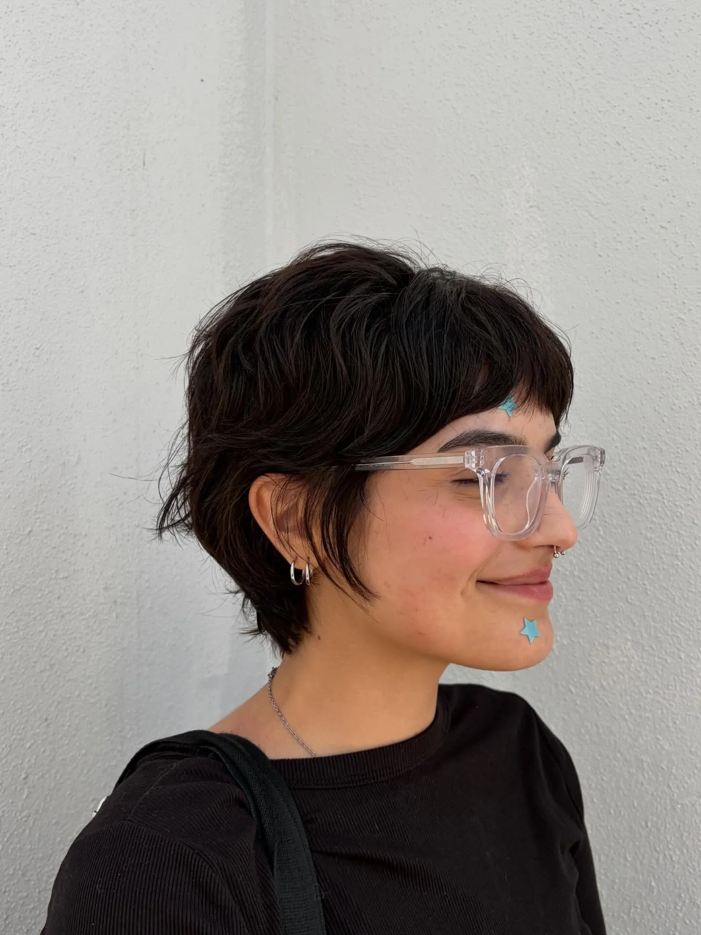tousled dark bixie with short choppy bangs