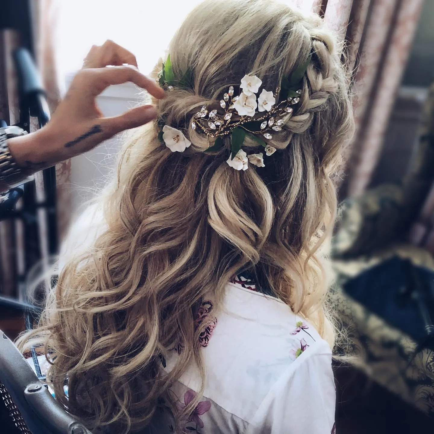 15 Boho Bridal Hair Ideas