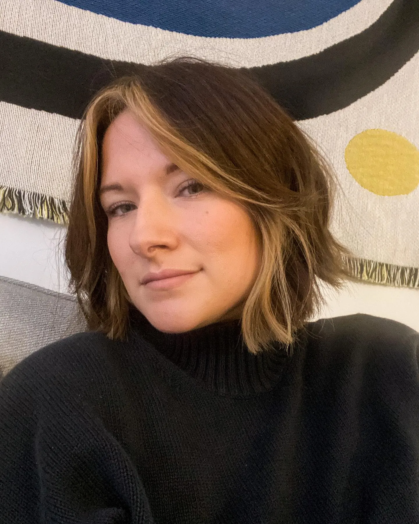 Relaxed wavy choppy bob with a centre part