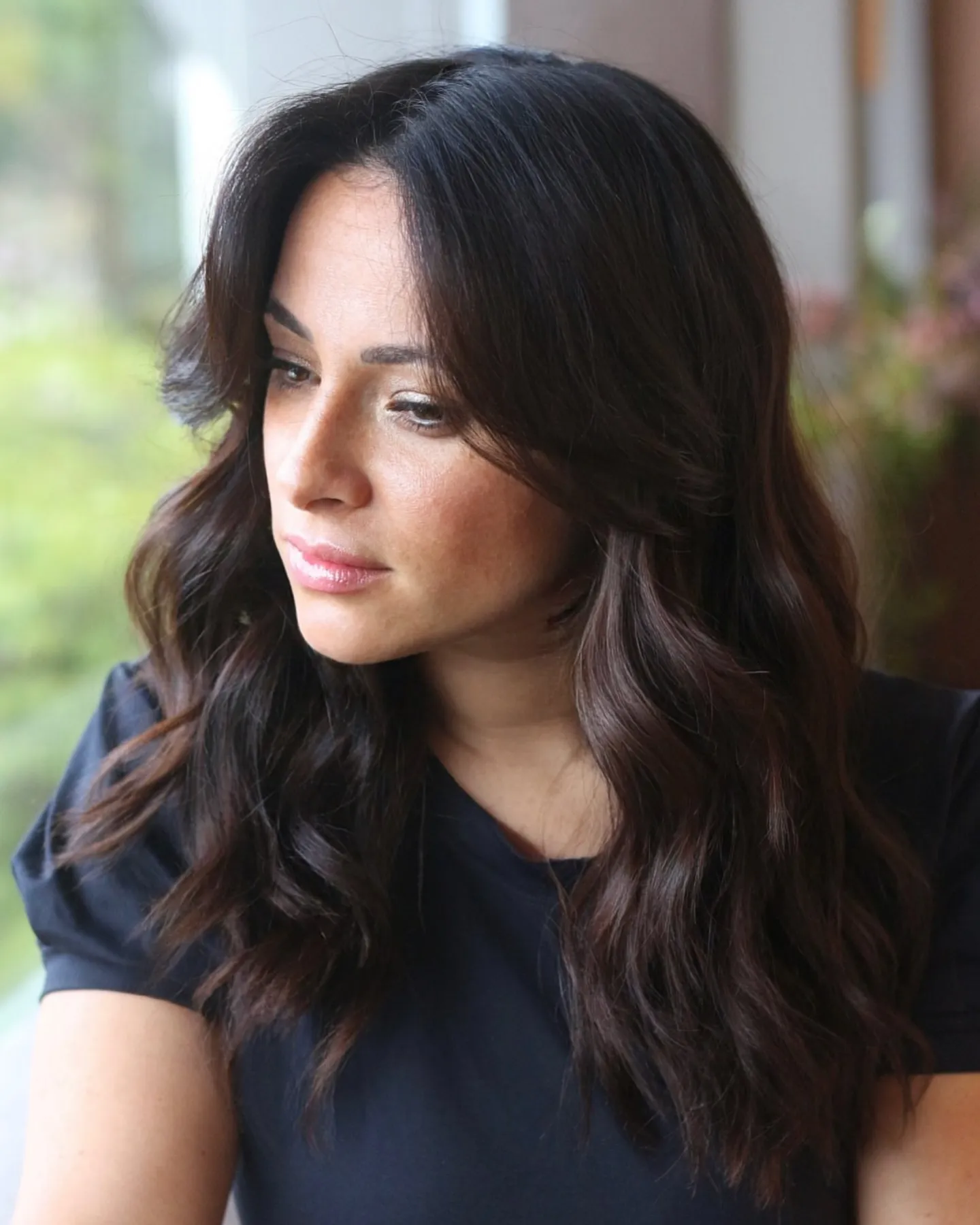 Rich dark brown medium waves with side part