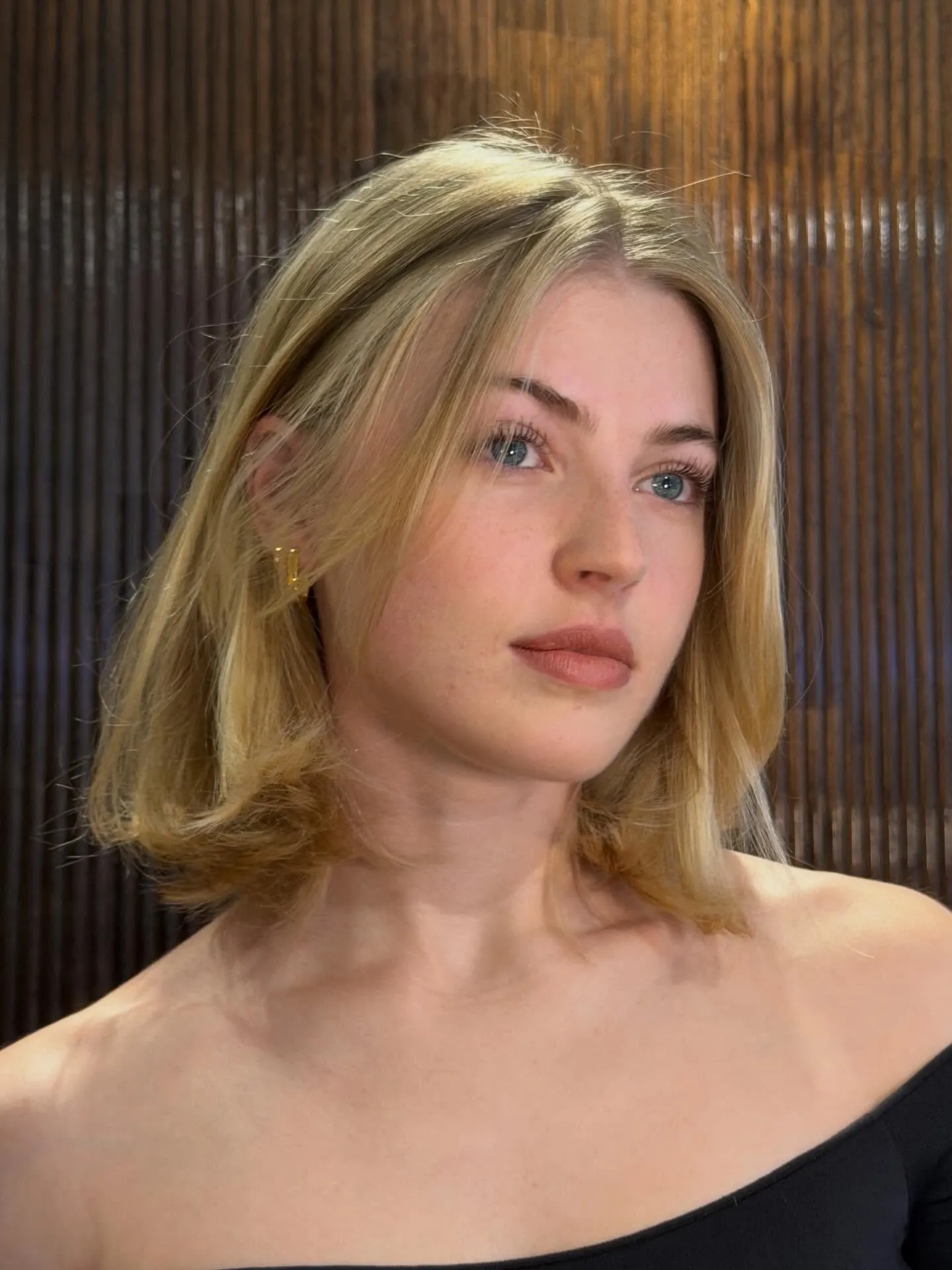 Shoulder-length lob with flipped ends and face-framing layers
