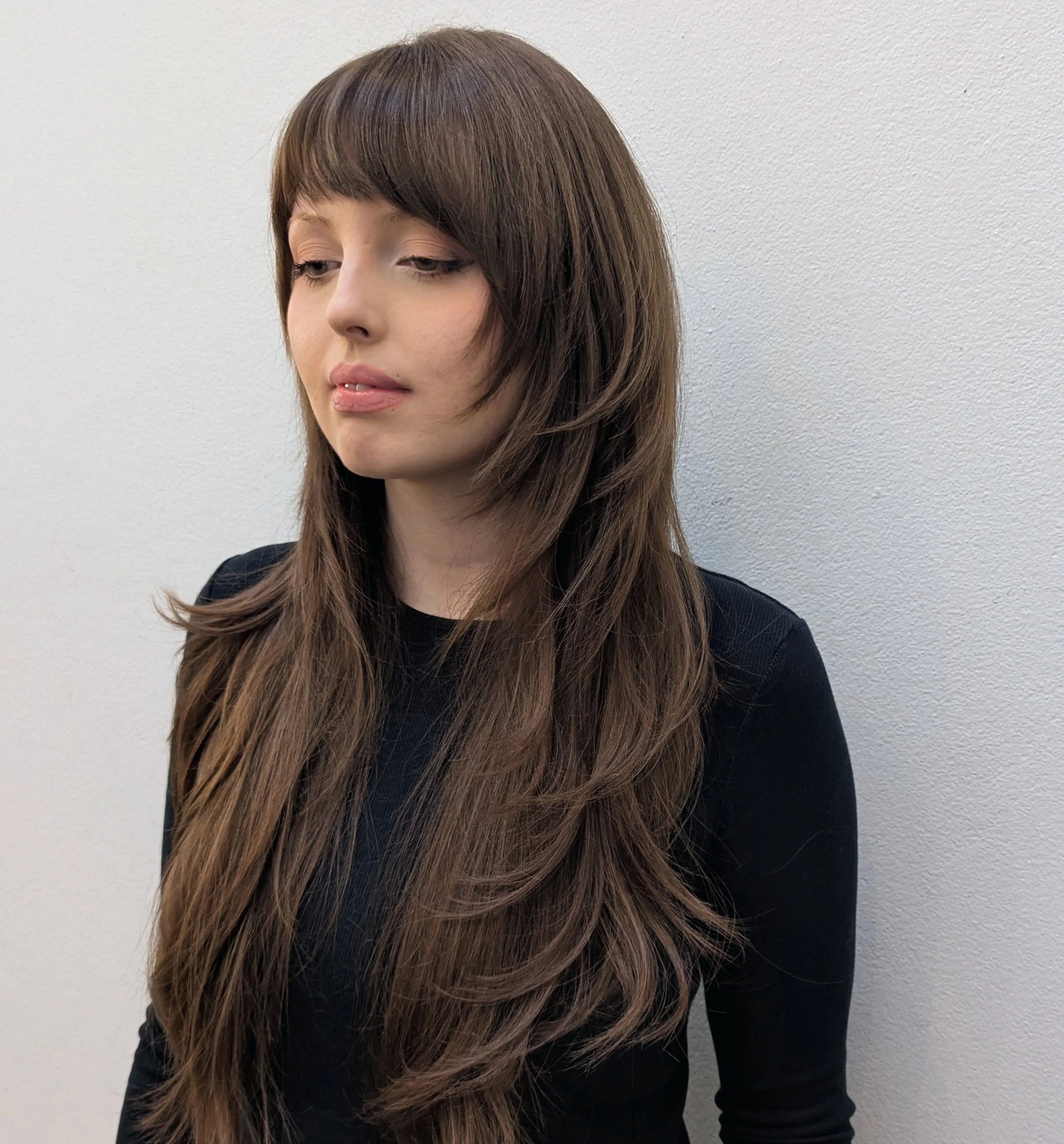 Long shag with full fringe and graduated layers