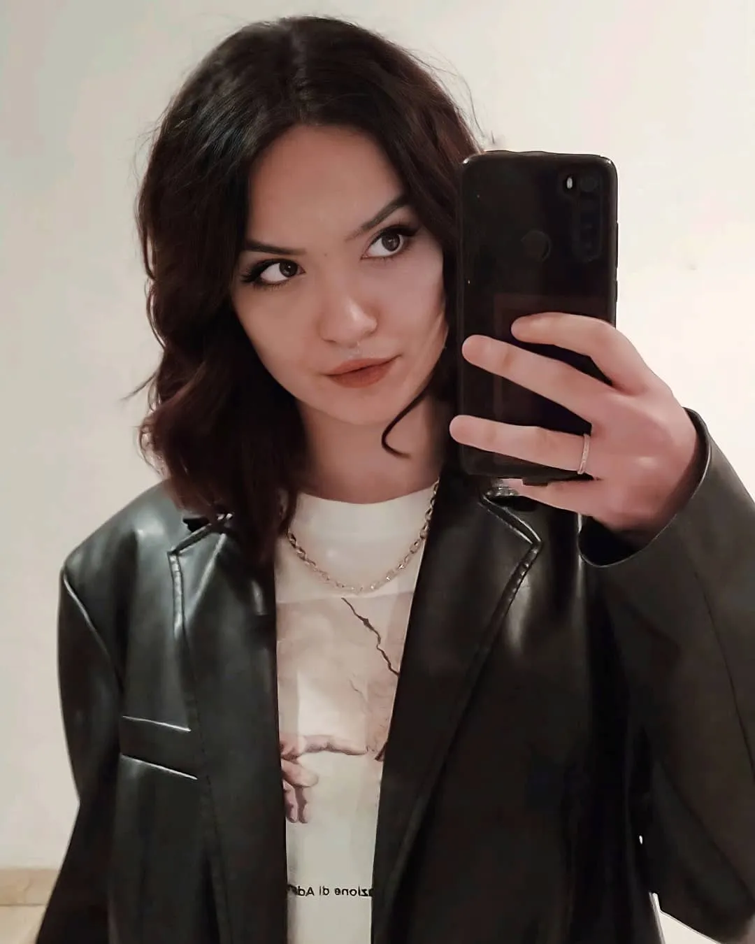 Dark midi bob with soft loose waves