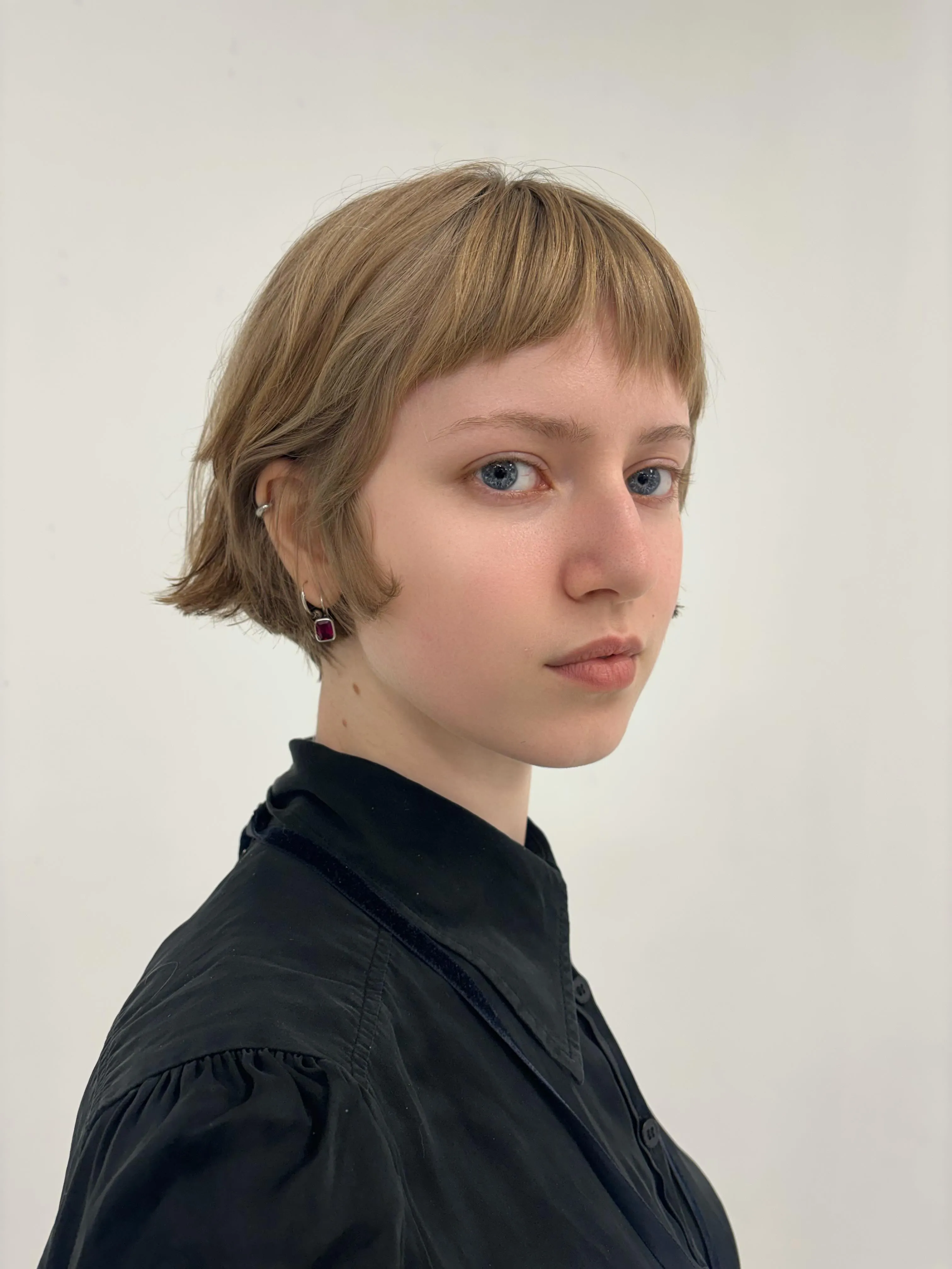 Short rounded bob with a micro fringe