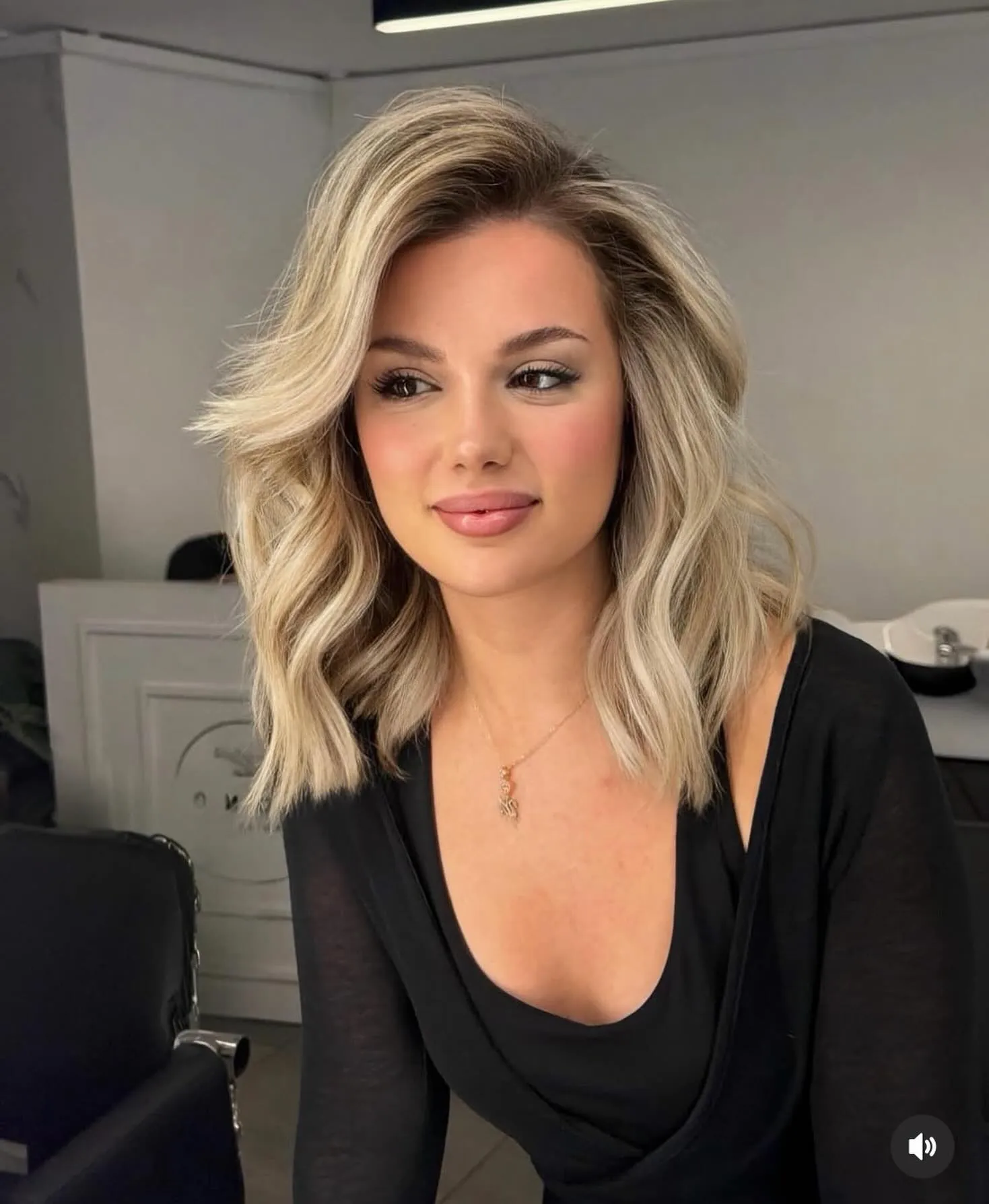 Wavy Ash Blonde Lob