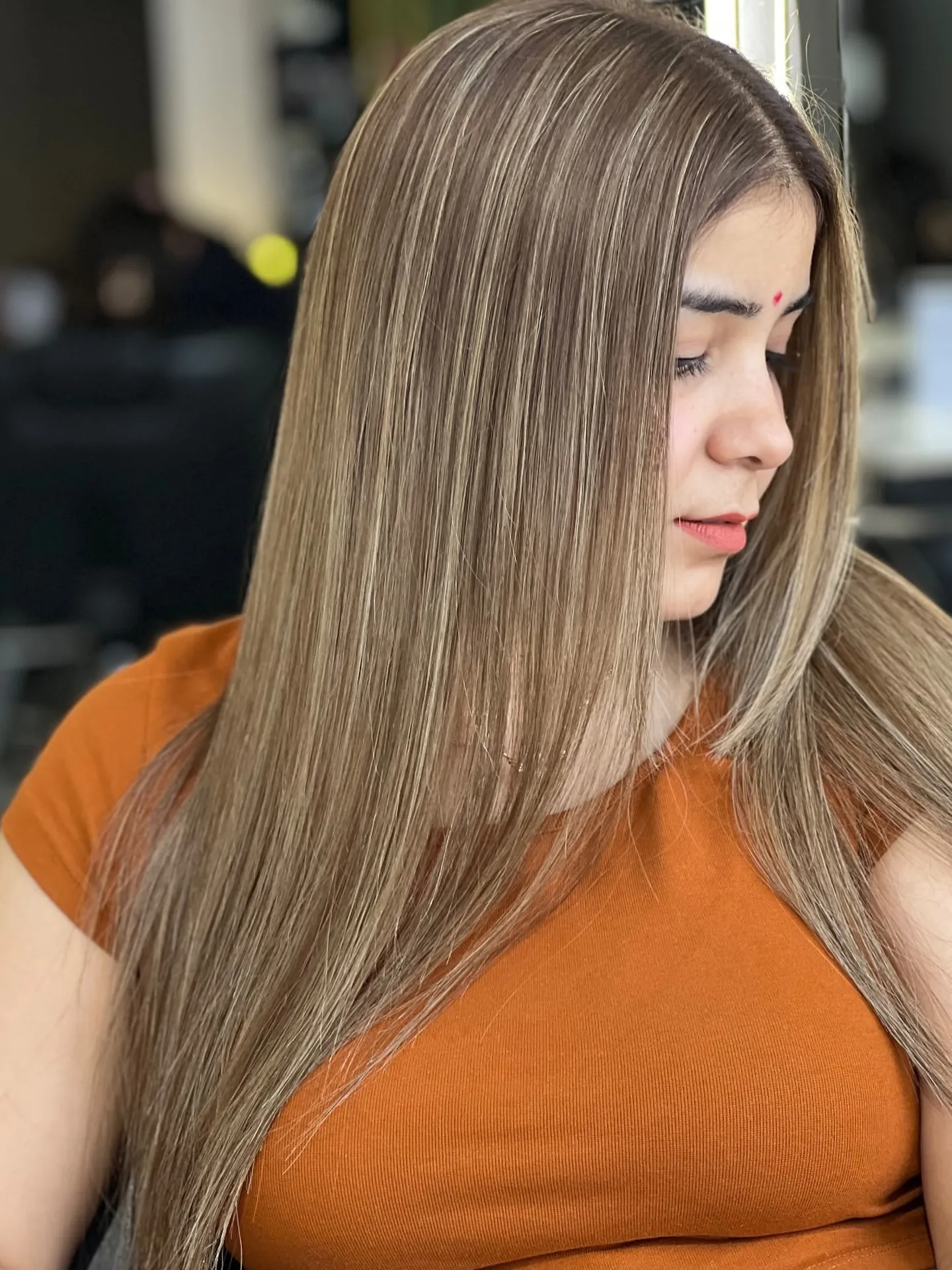 Straight Ash Blonde Lengths