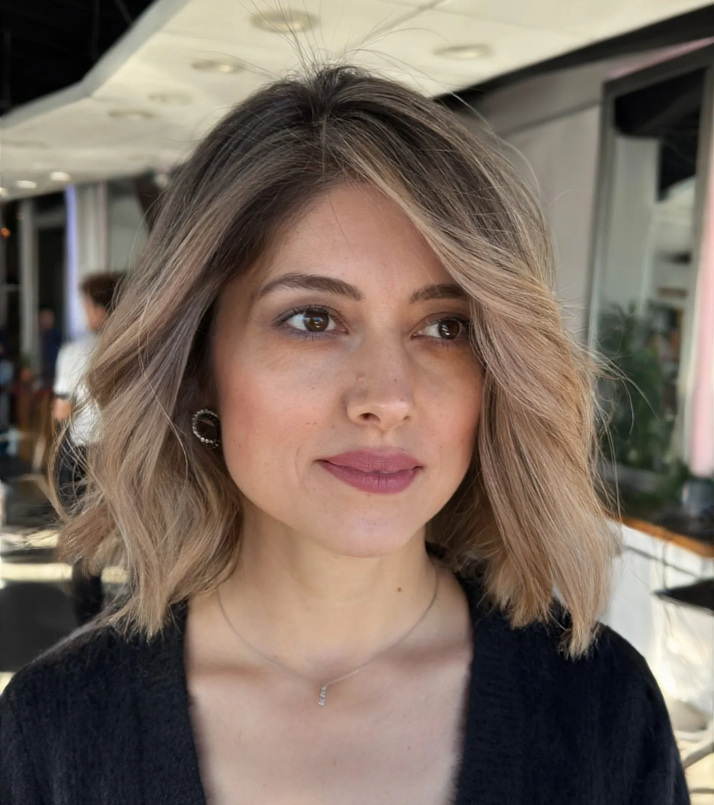 Beige Blonde Lob
