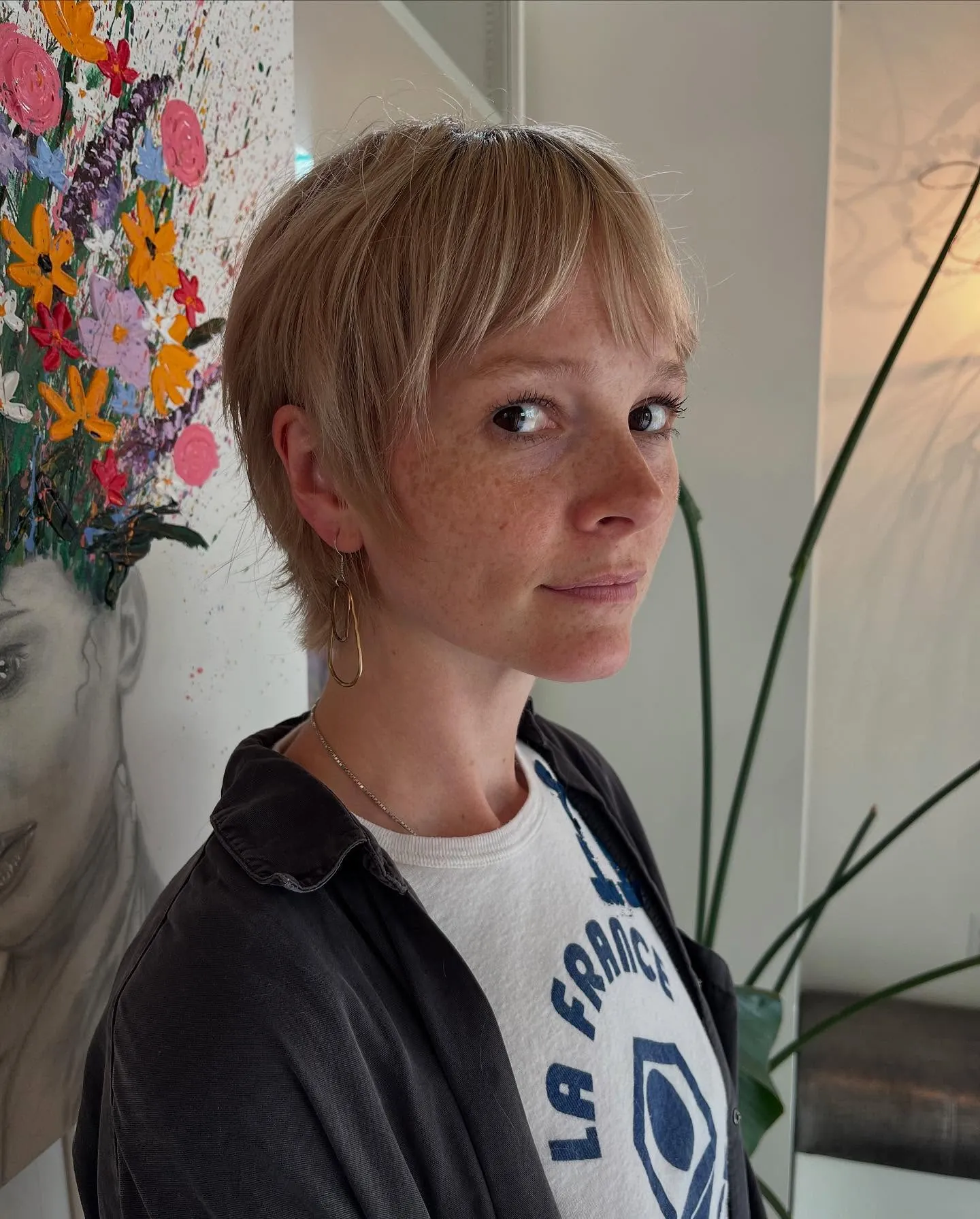 Wispy Blonde Pixie in blonde hair