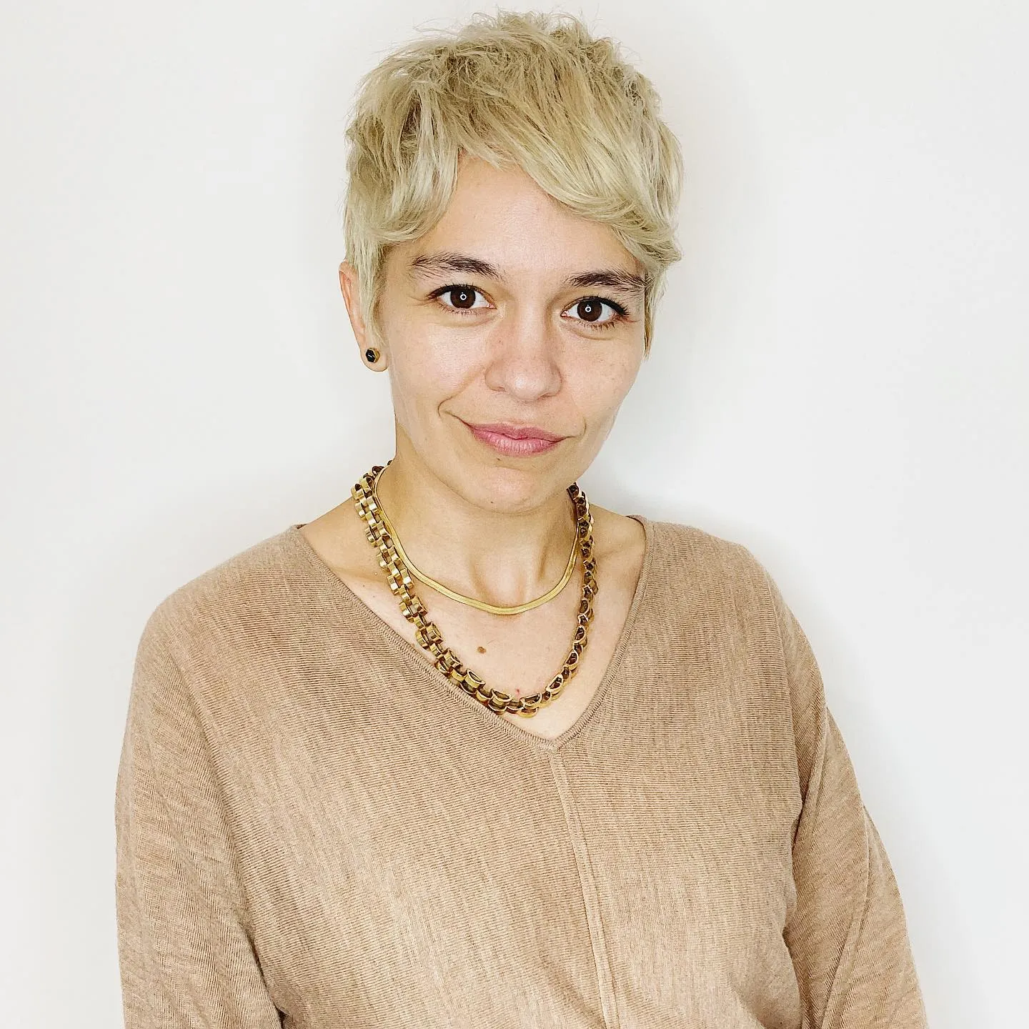 Tousled Blonde Pixie in blonde hair