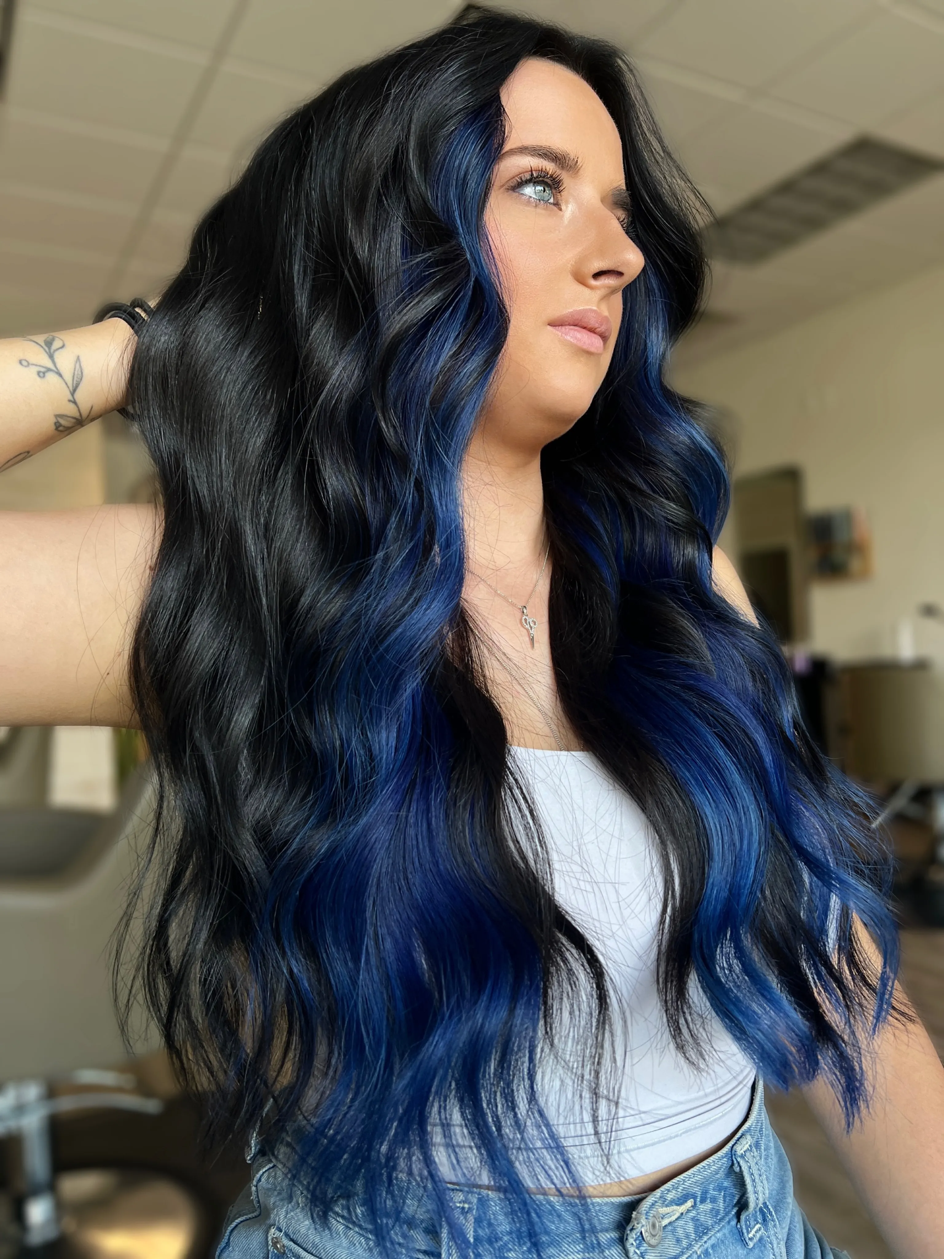 Blue-Tipped Black Waves showing blue black hair colour
