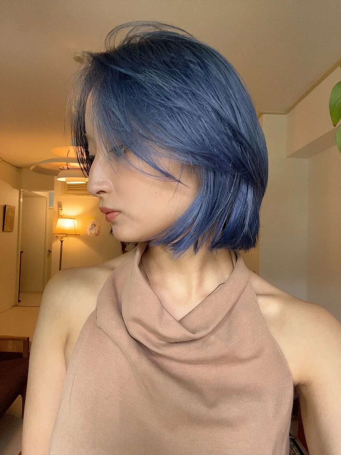Side-Fringe Blue Bob showing blue black hair colour