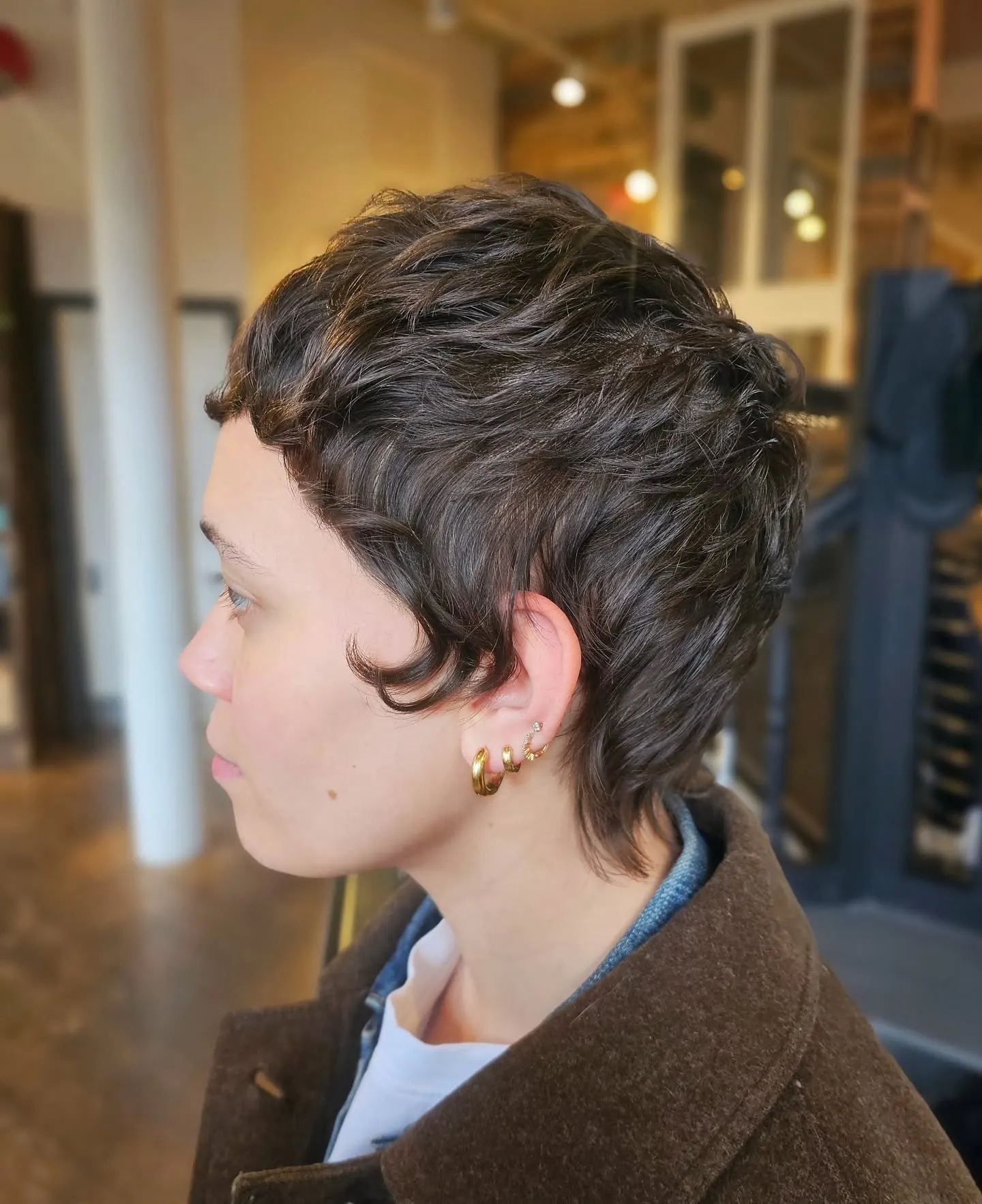 wavy pixie crop haircut