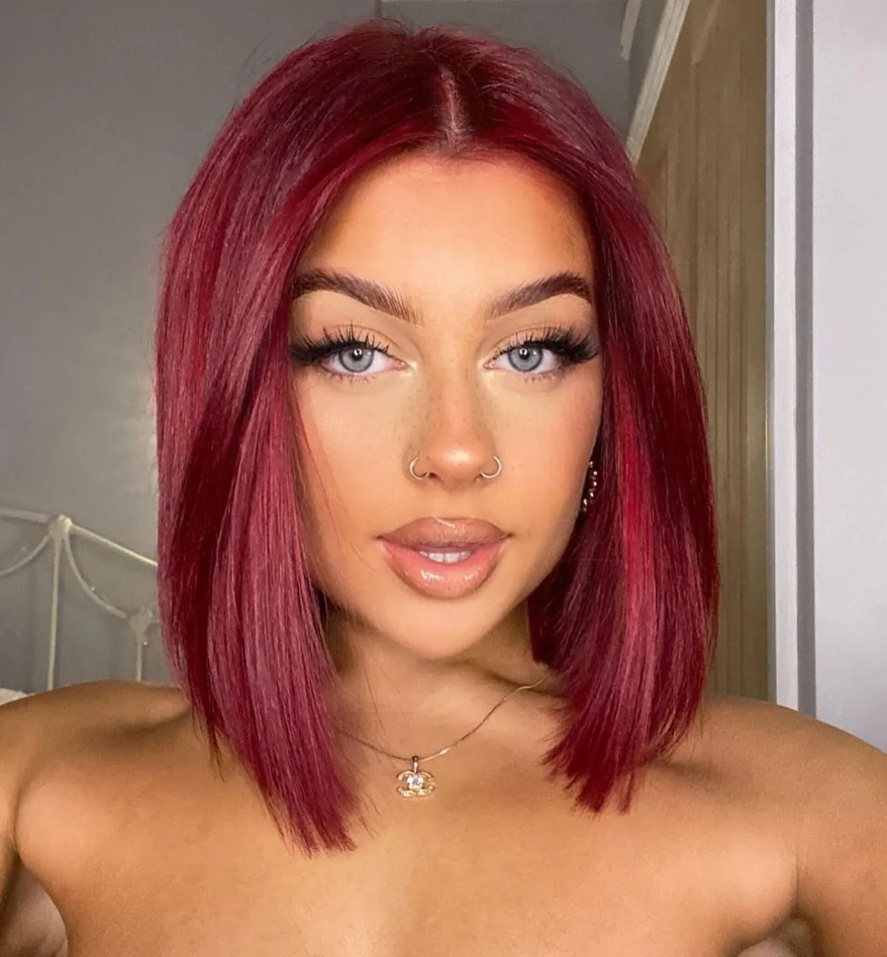 cherry red hair with blunt red bob