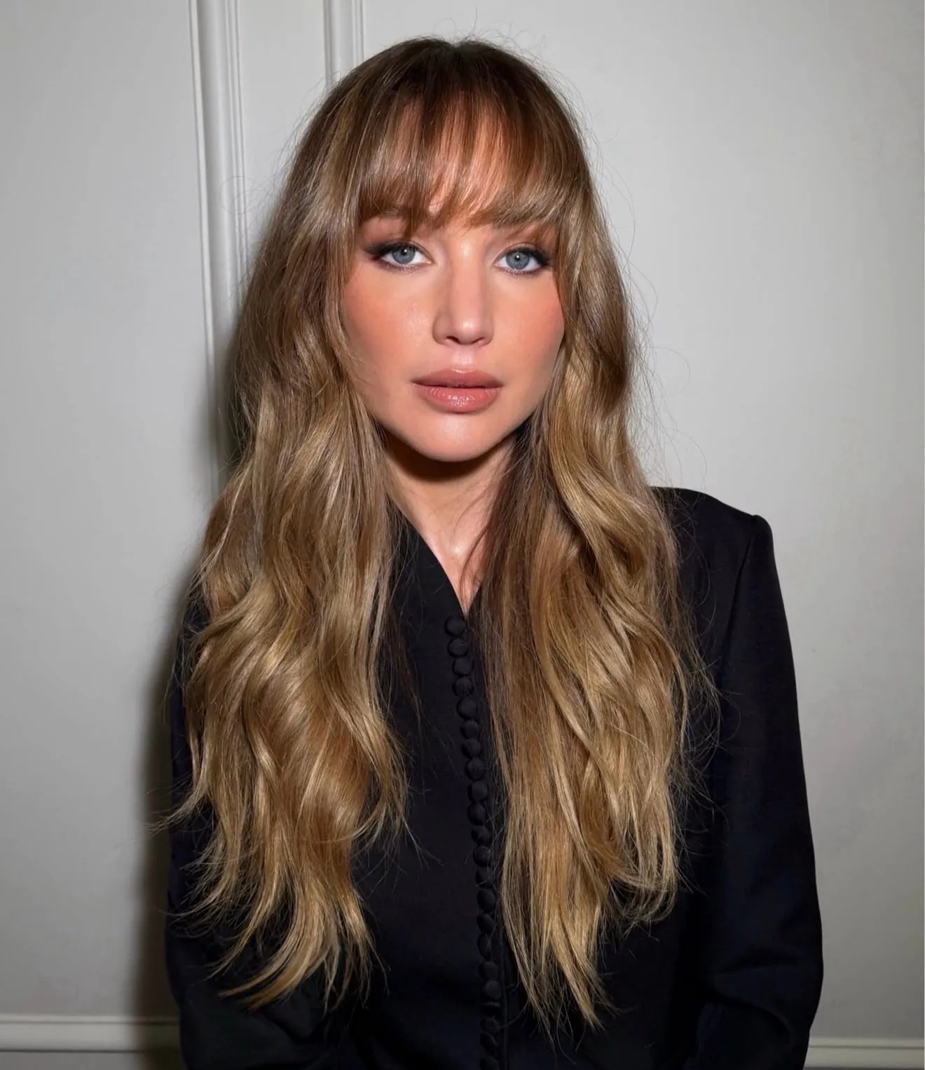 Soft Frame hairstyle