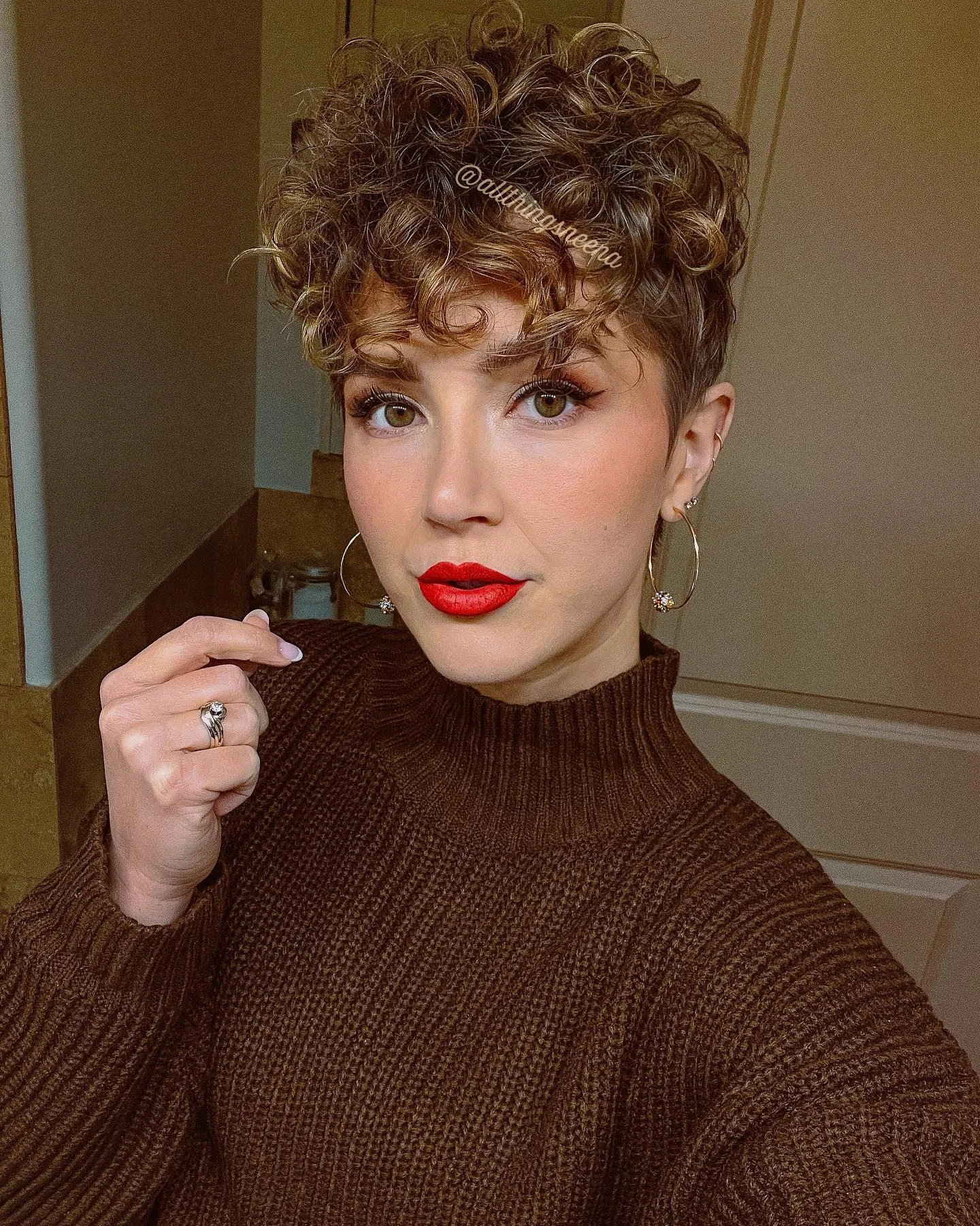 curly-pixie