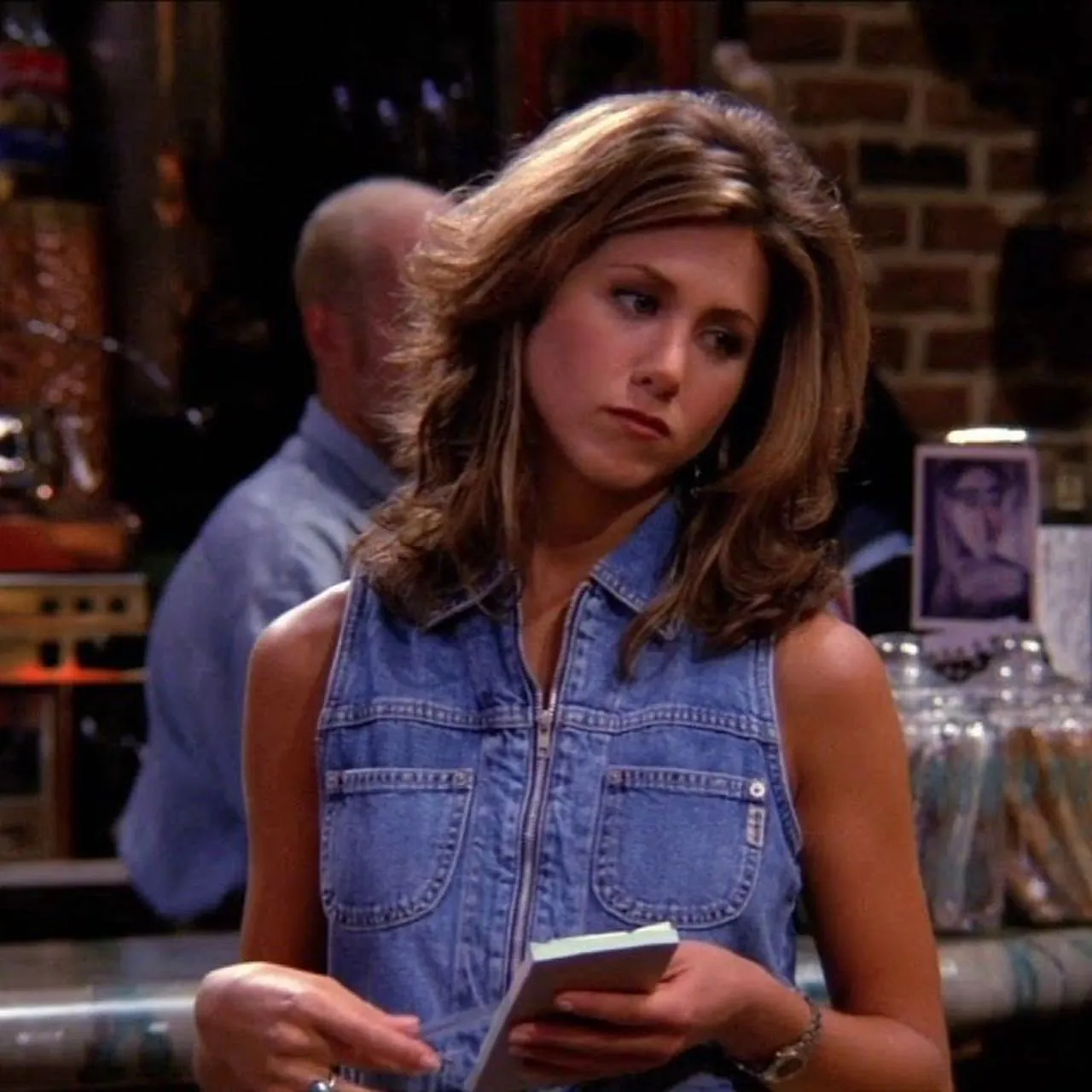 Nineties style curve cut with face-framing shoulder layers