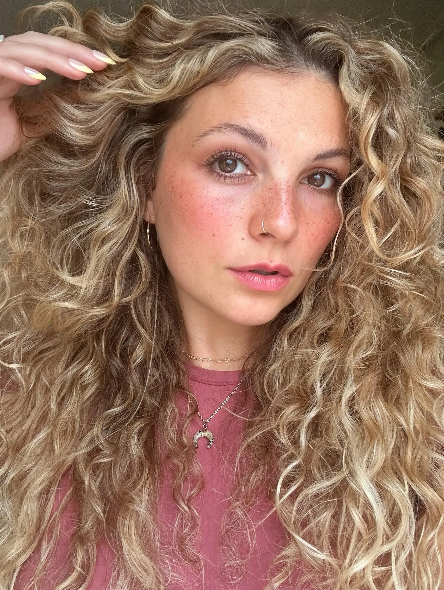 Curly Blonde Layers