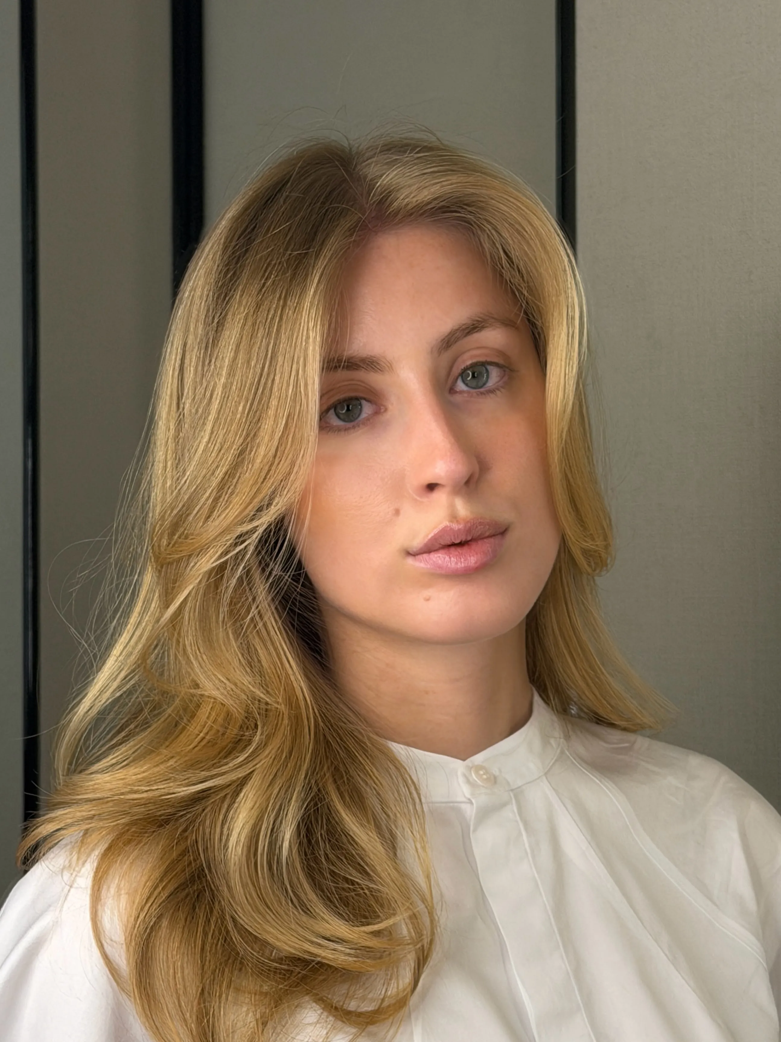 Side-Swept Face Framing
