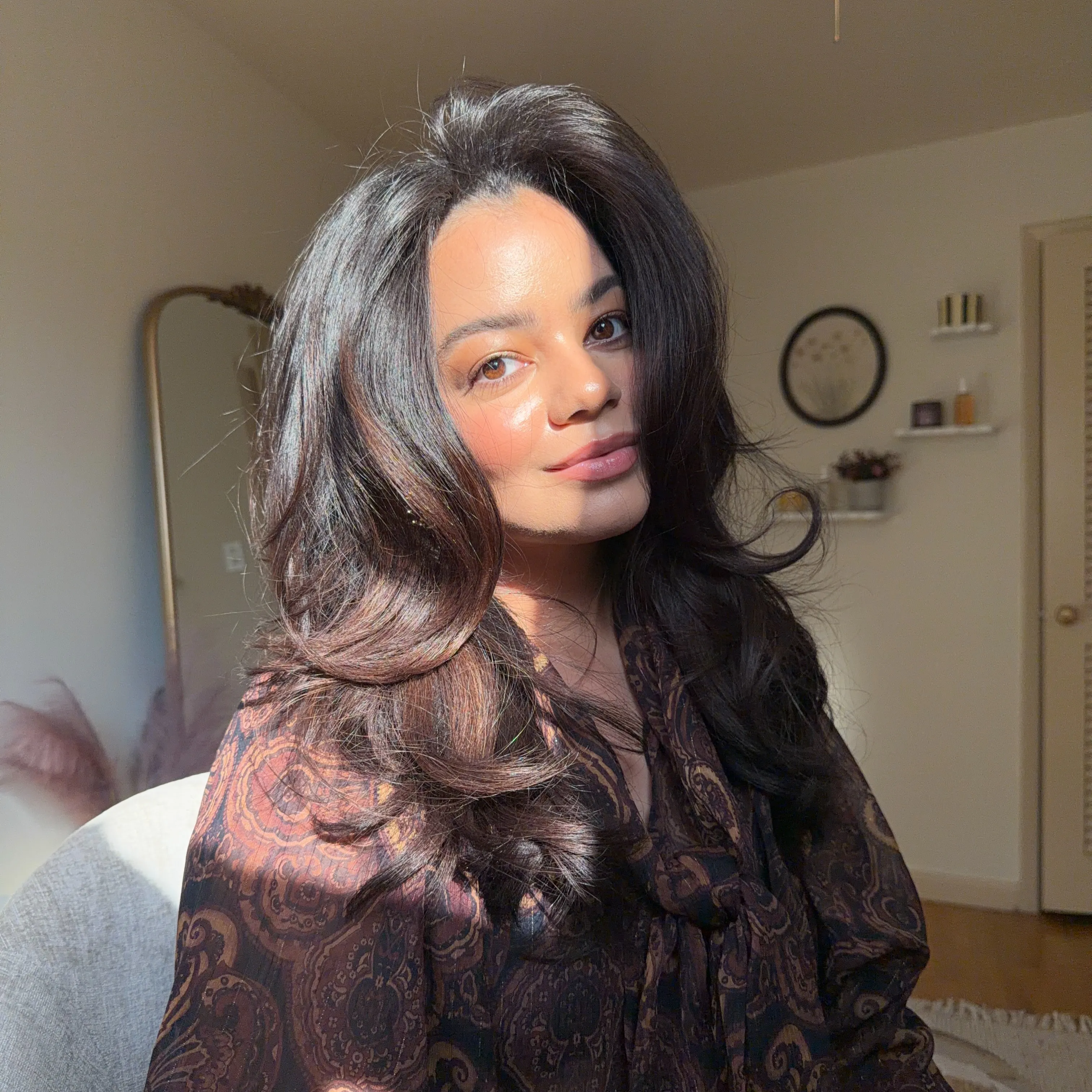 Long dark layered blowout with rounded volume