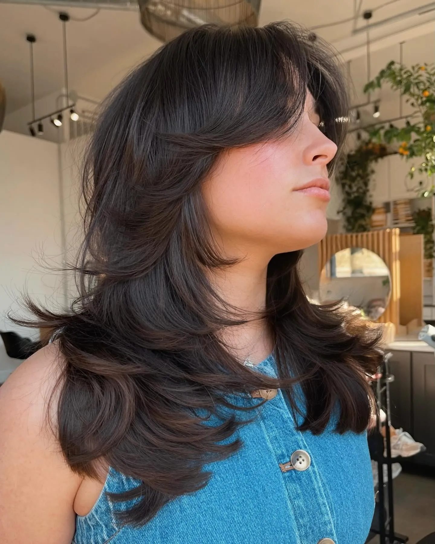 voluminous butterfly layers haircut