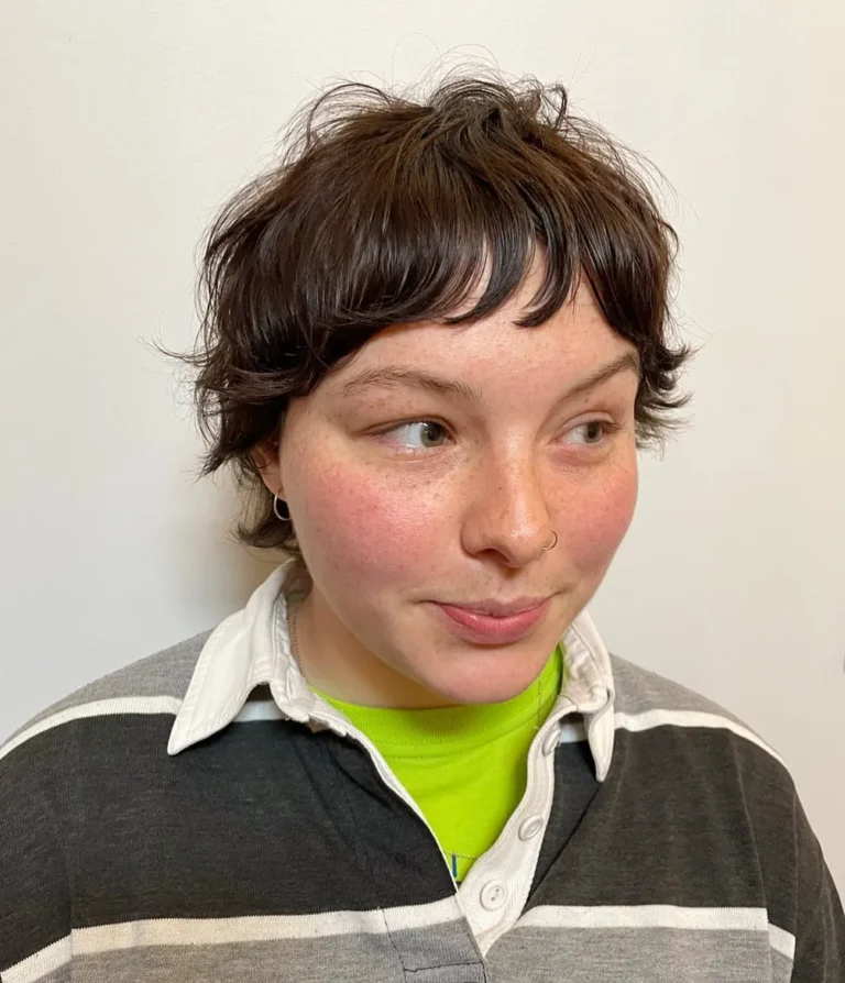 Fringy Pixie Haircut: 20 Ideas