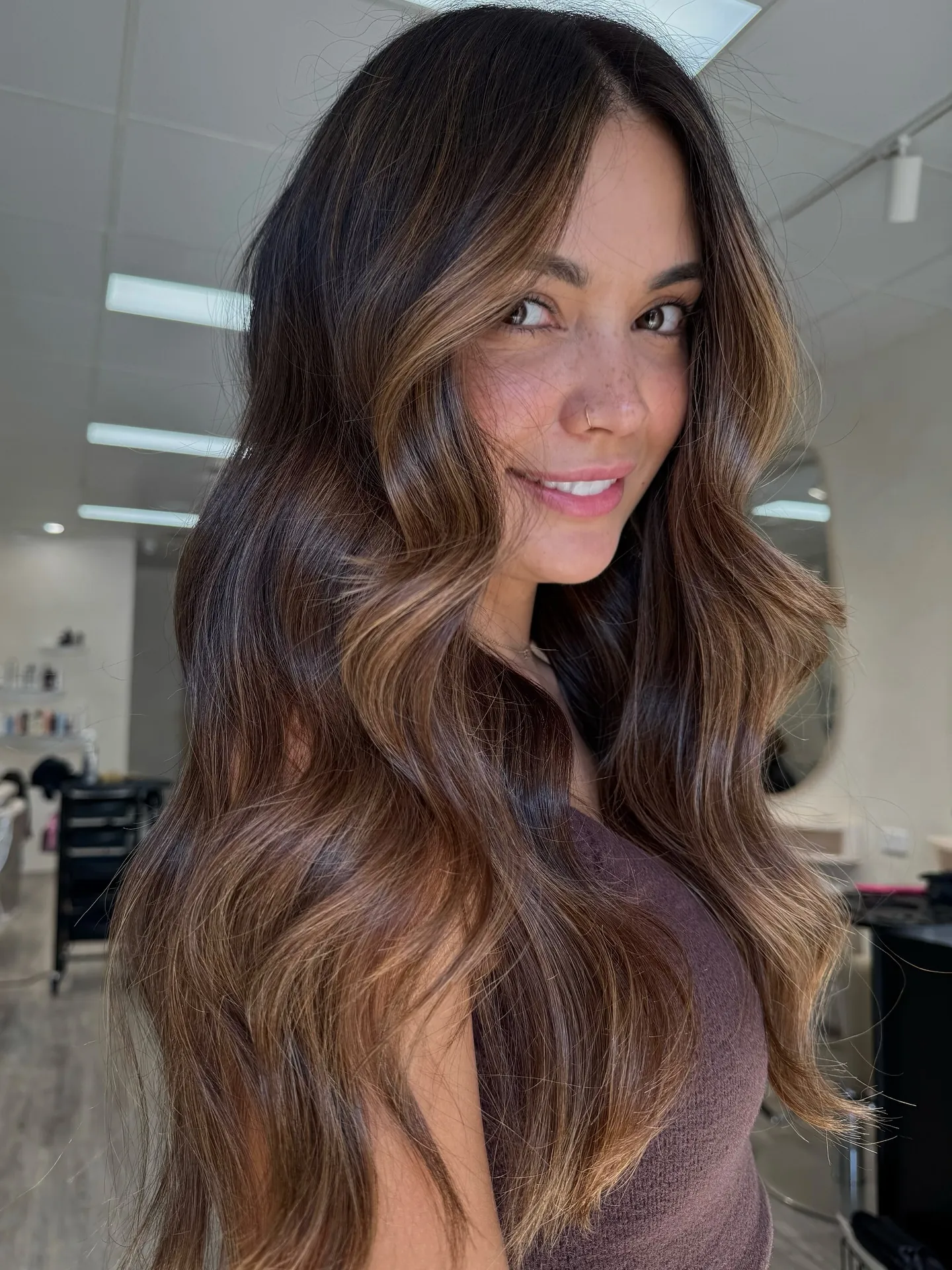Subtle Highlight Waves
