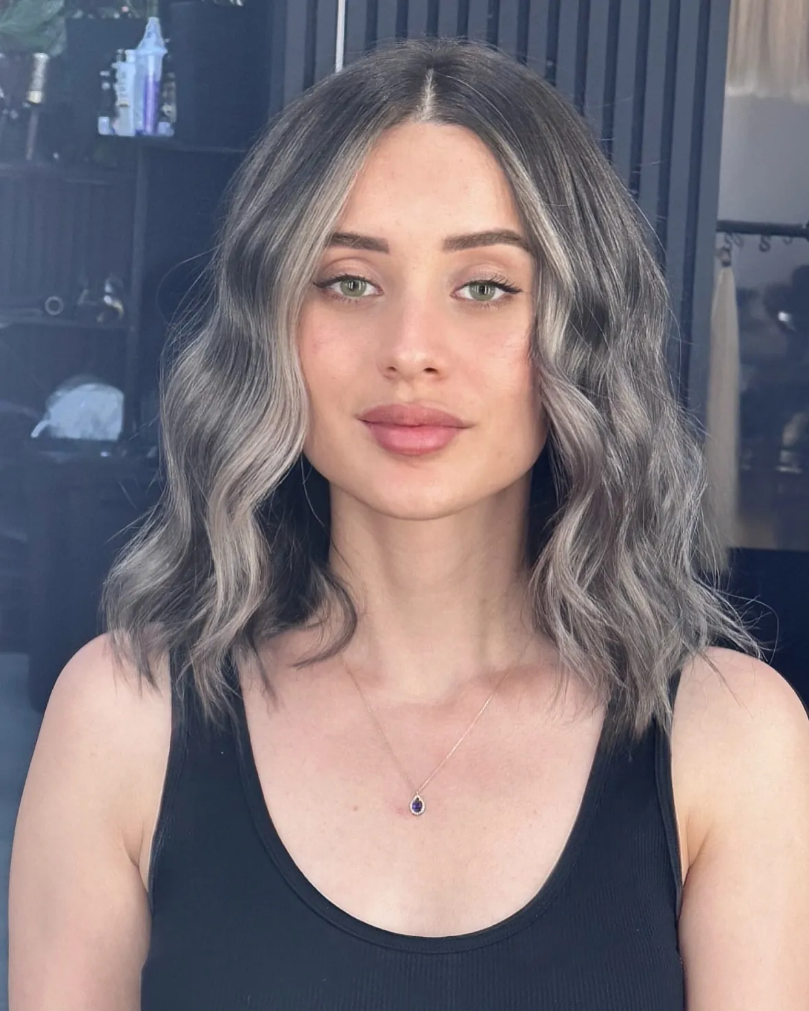 Greige Wavy Lob