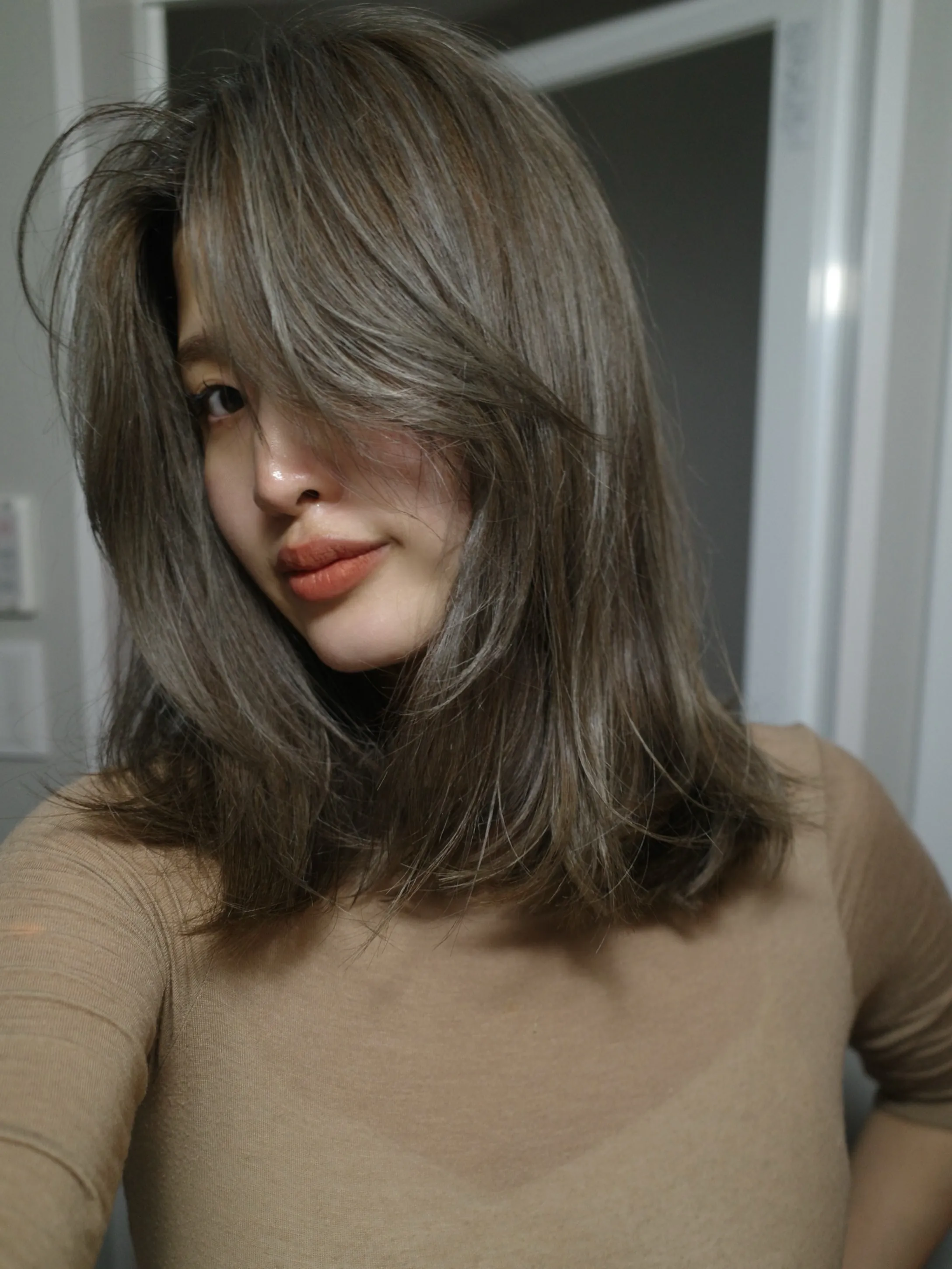 Smoky Greige Lob