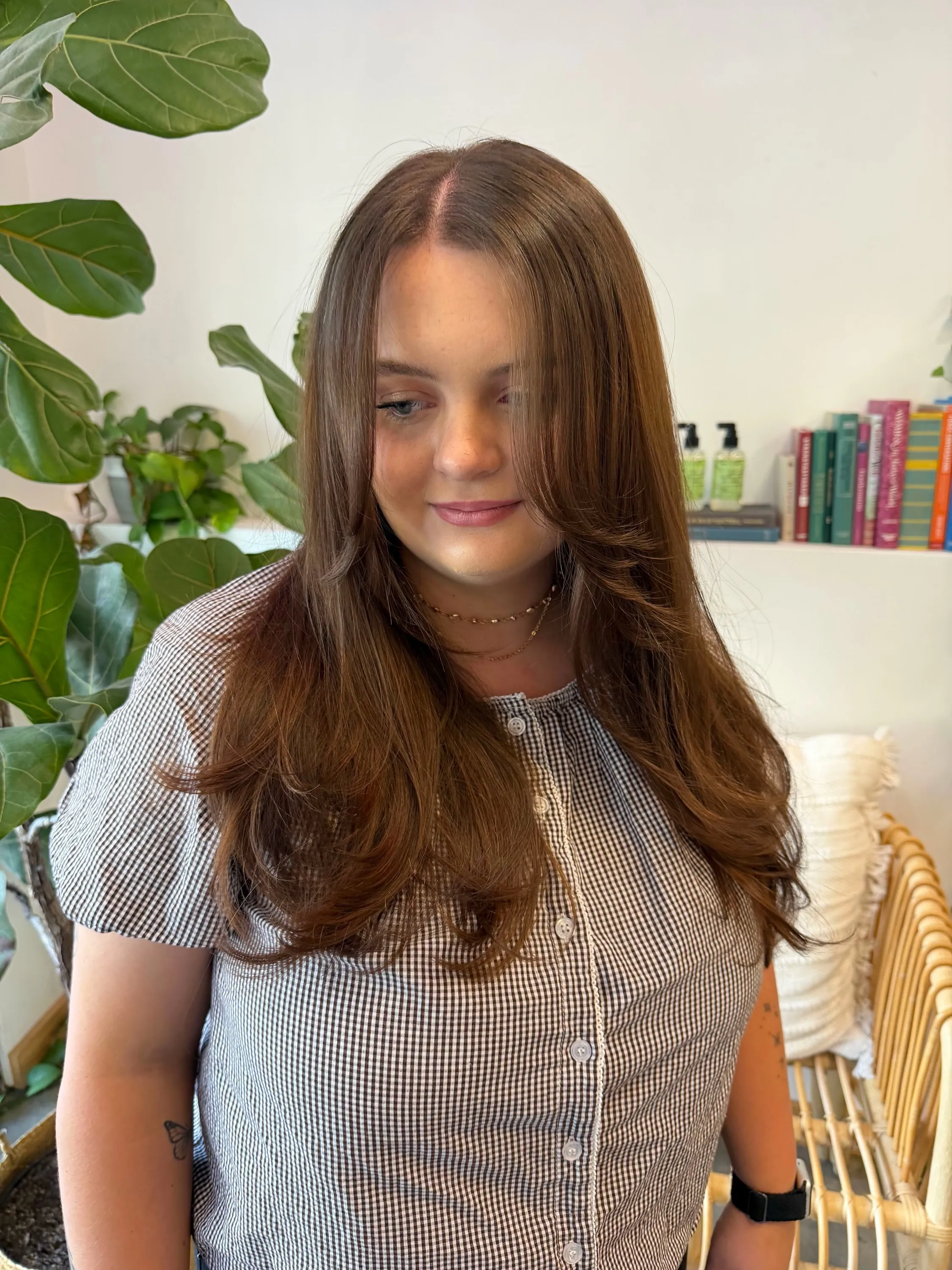 subtle long layers haircut