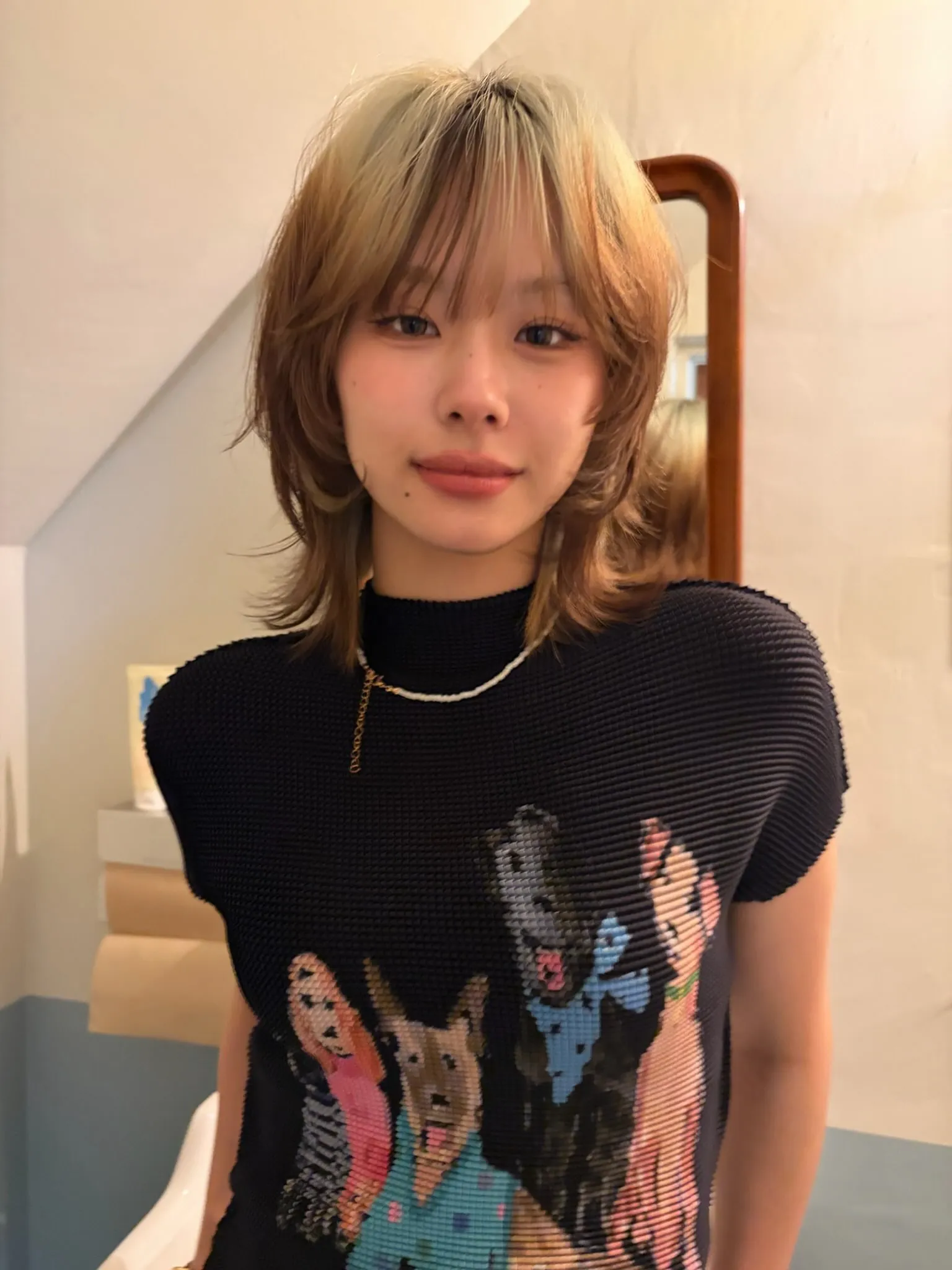 feathered mid layers haircut