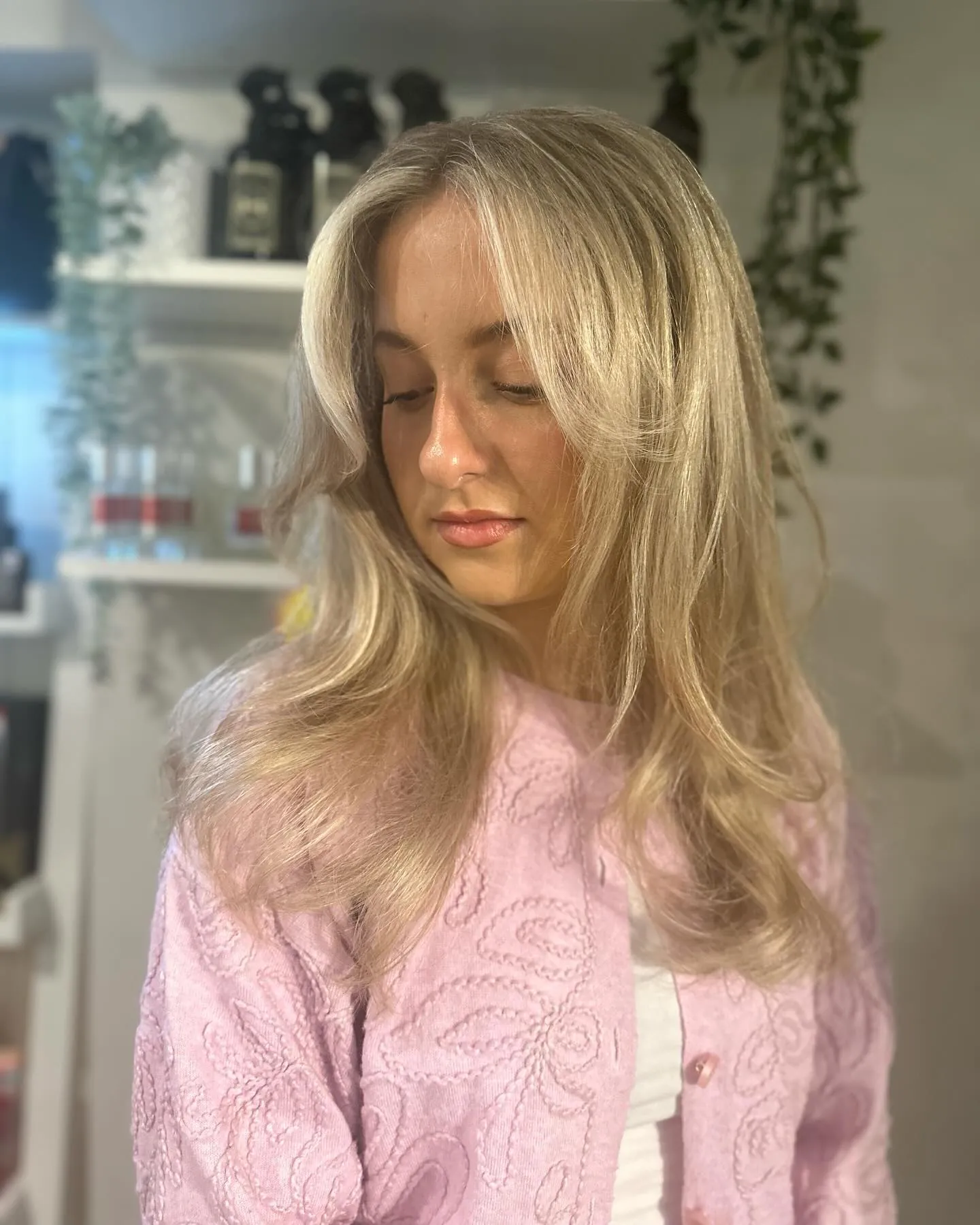 Soft Blonde Kitty Cut