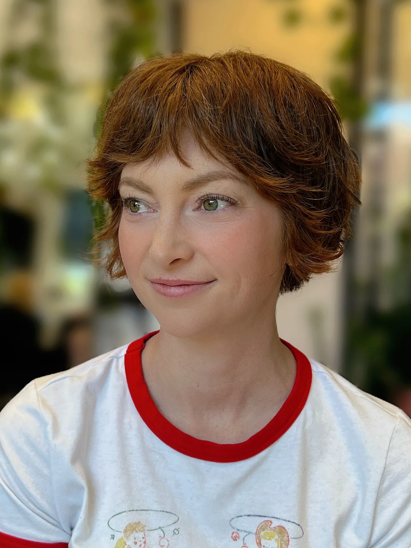 wavy rounded bob haircut