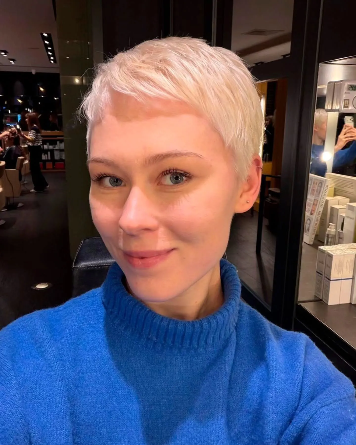 Chic Blonde Micro Pixie