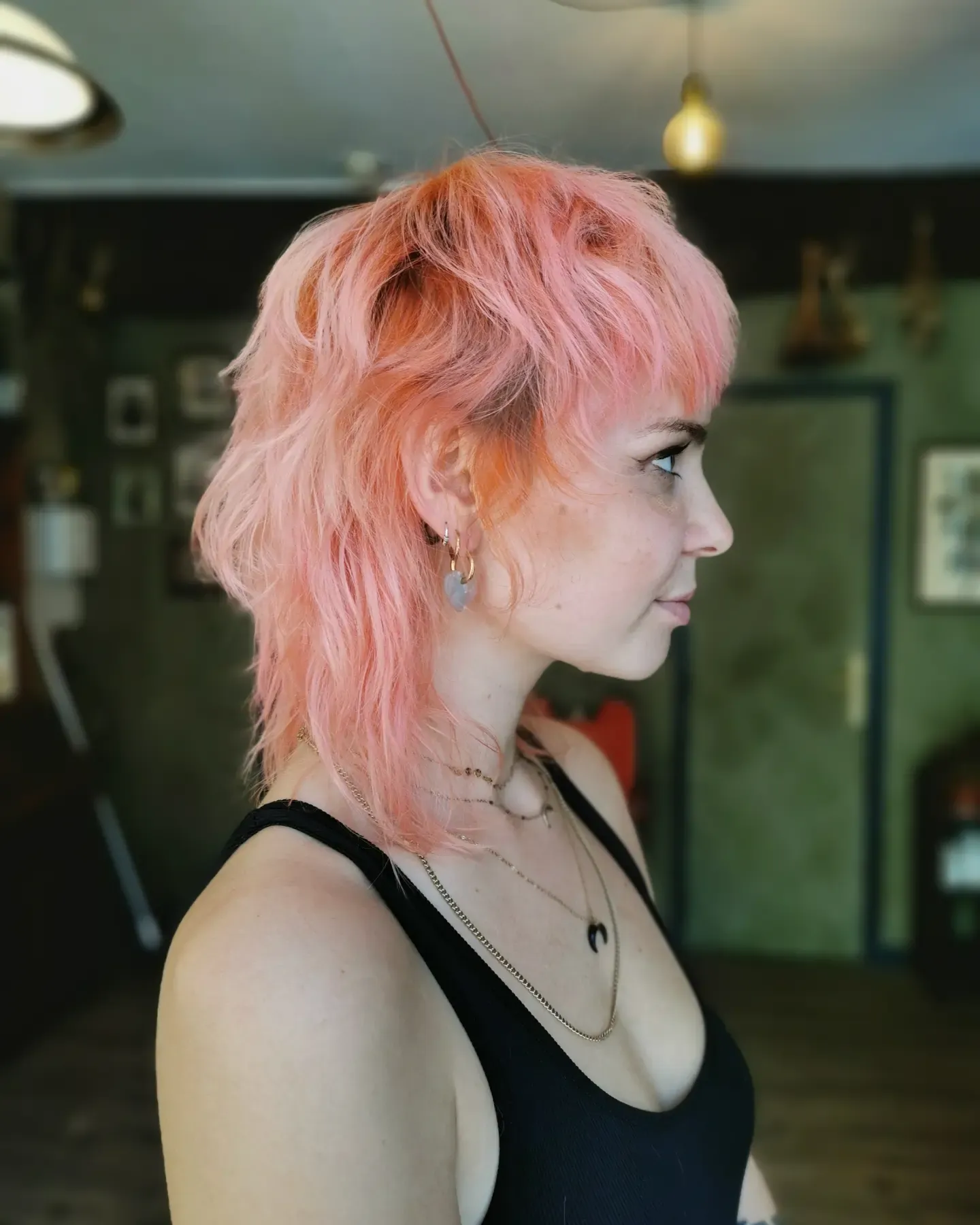 Textured Mullet hairstyle