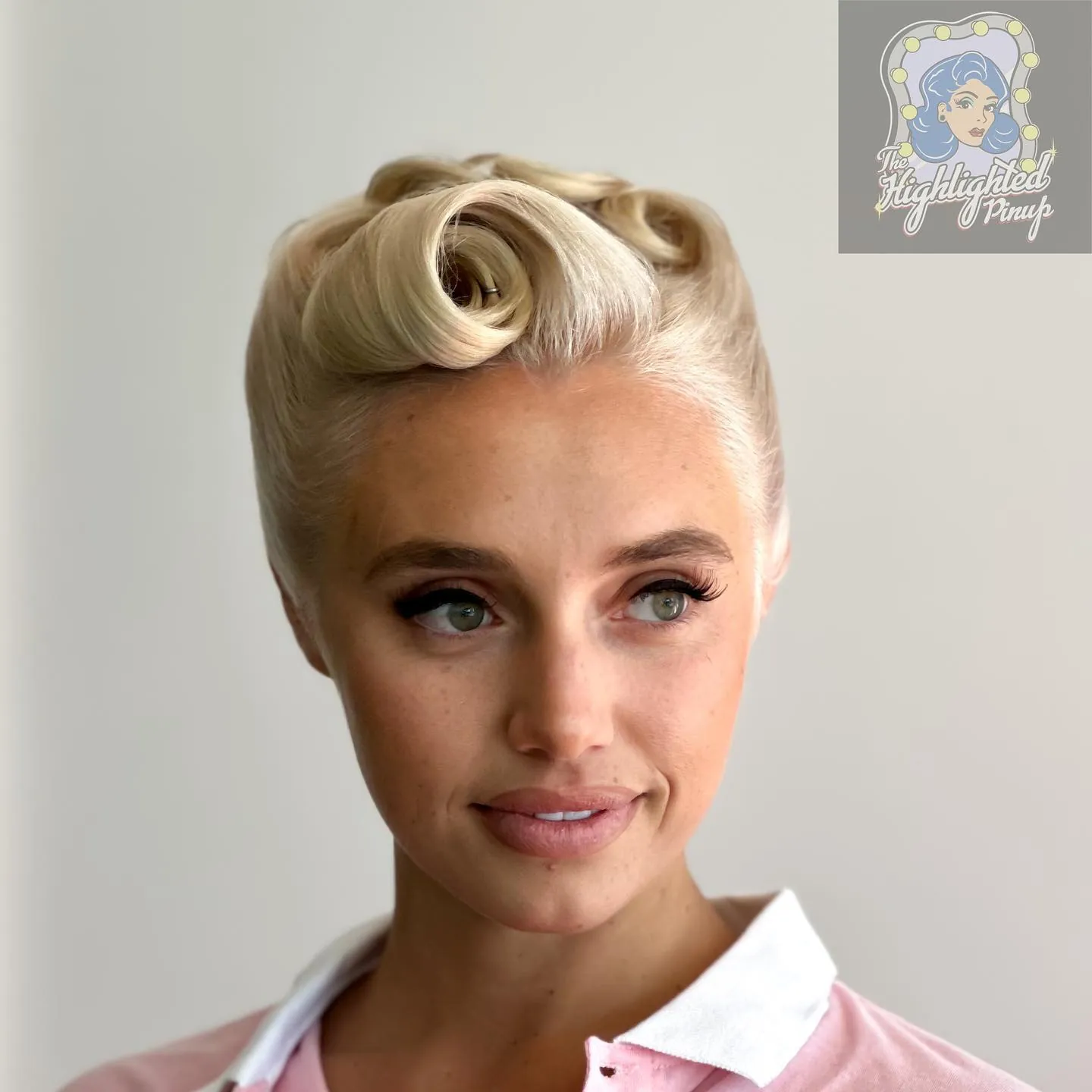 Blonde Rolled Quiff