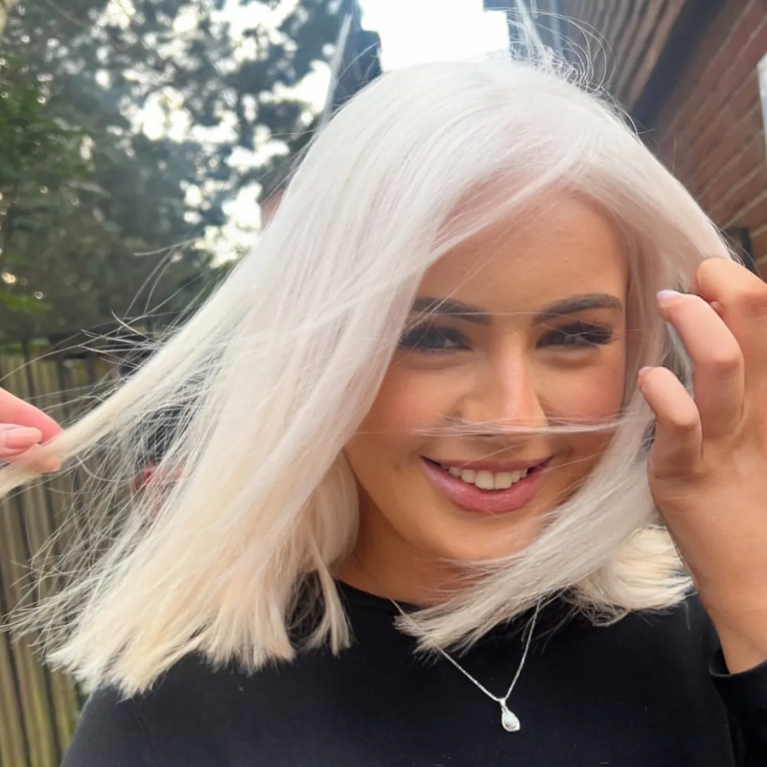 Sleek Platinum Lob