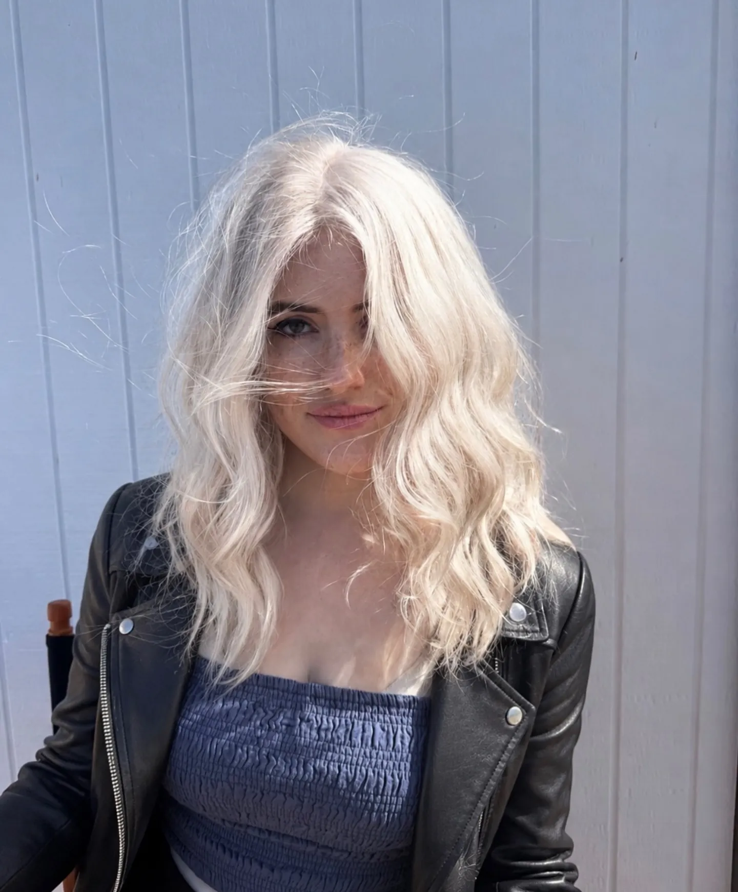 Wavy Platinum Lob