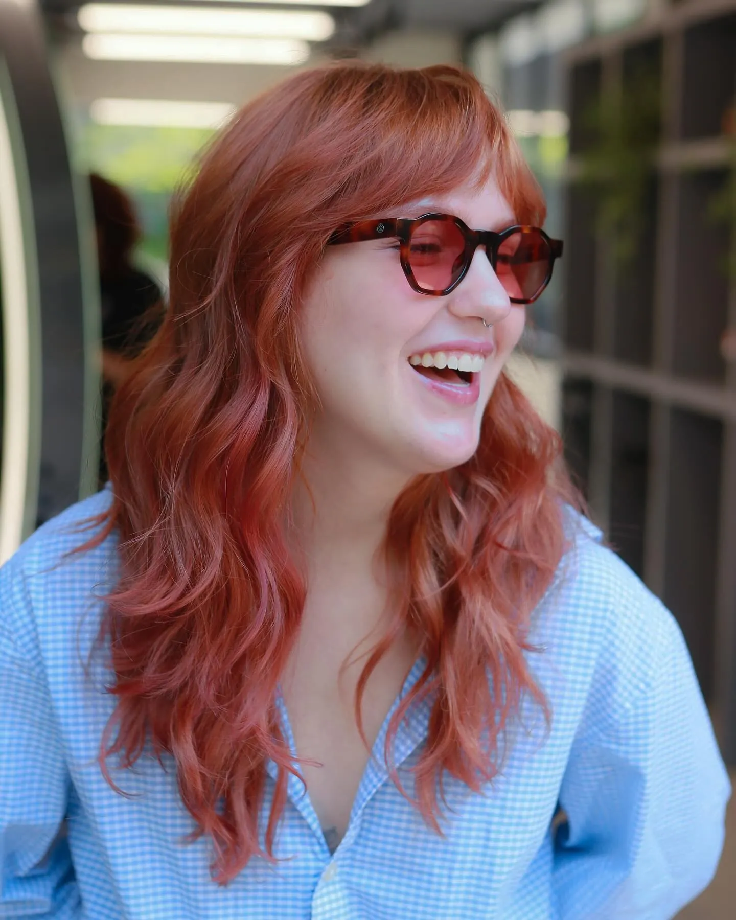 rose brown hair with warm loose waves