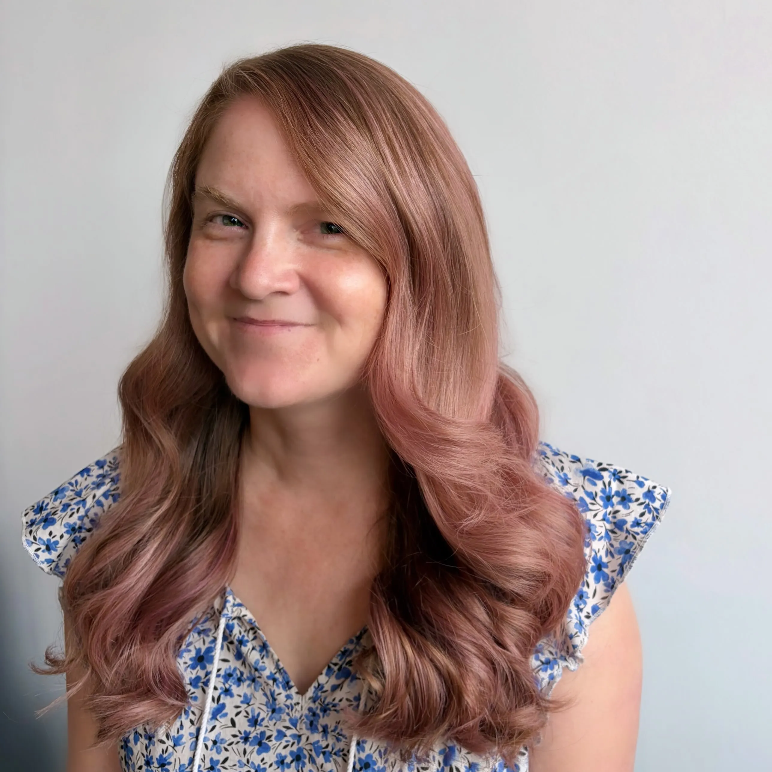rose brown hair with rounded long curls