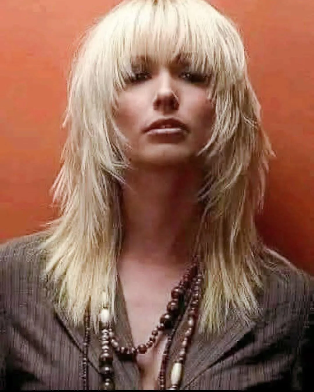 Long Feathered Shag with 1970s-inspired layering