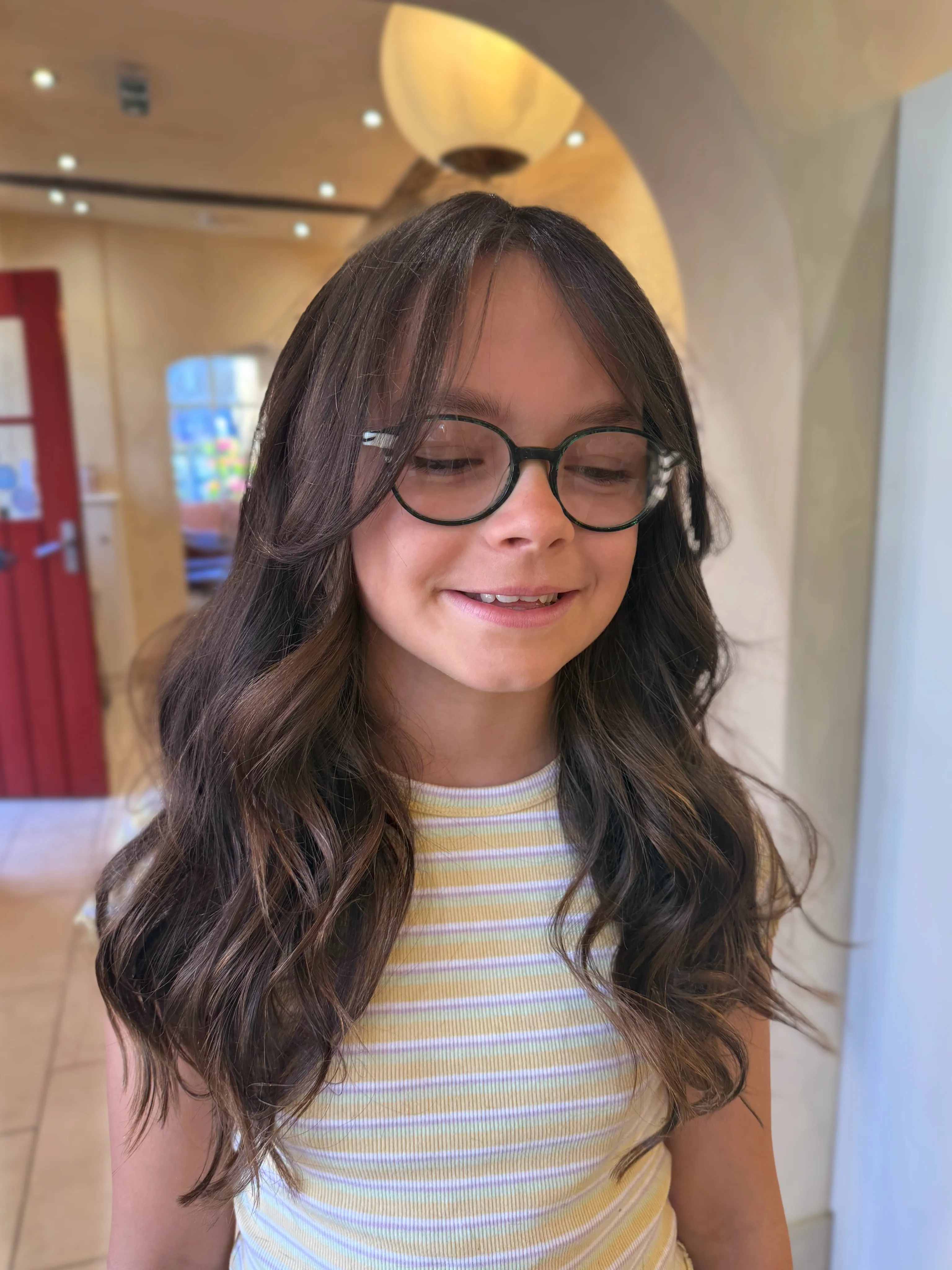 Long dark waves with a clean centre part