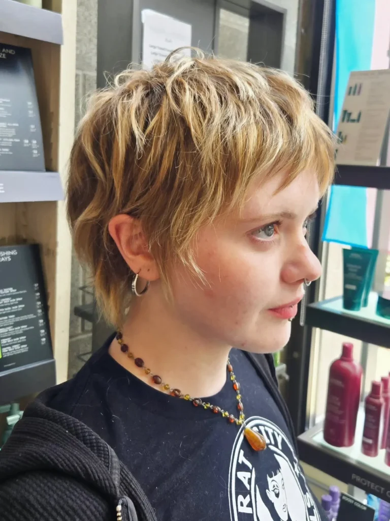 Shaggy Pixie Haircuts: 20 Chic Ideas