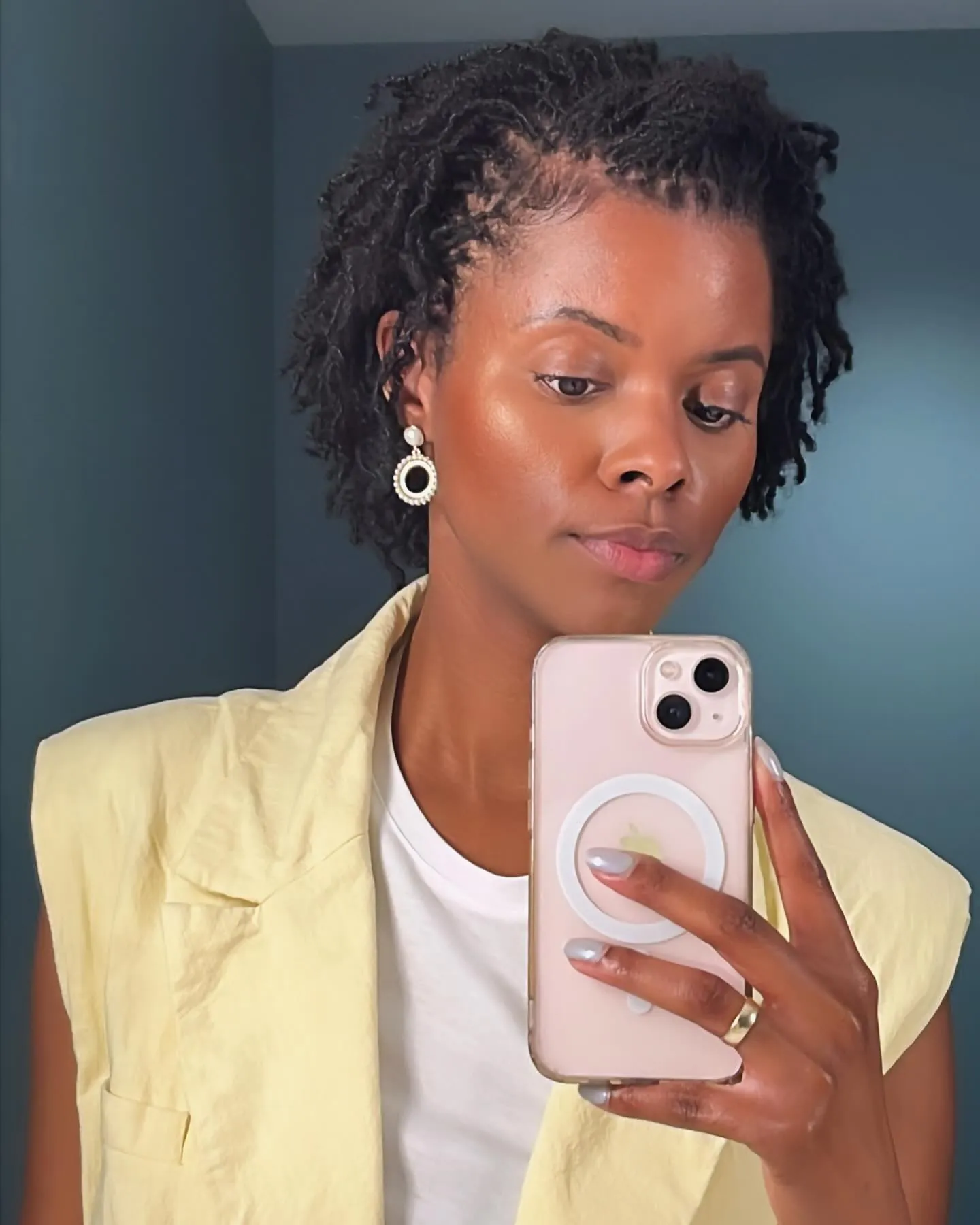 Short mini twists with neat cornrowed front sections
