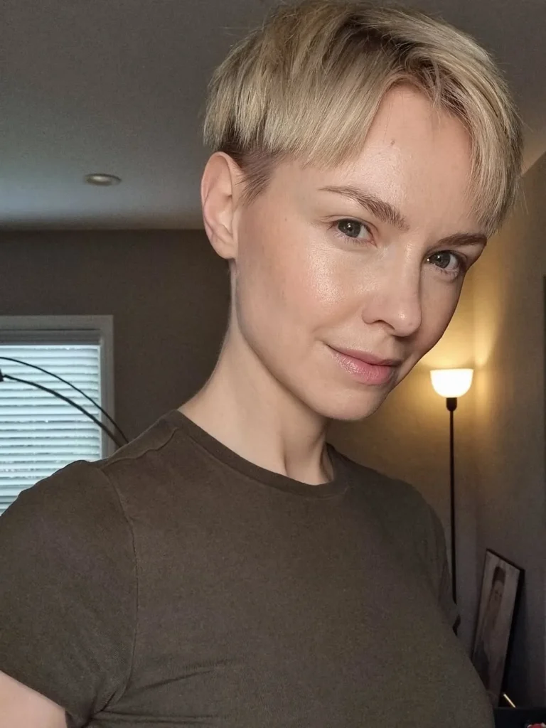 Sleek Pixie Hairstyles: 19 Versatile Ideas