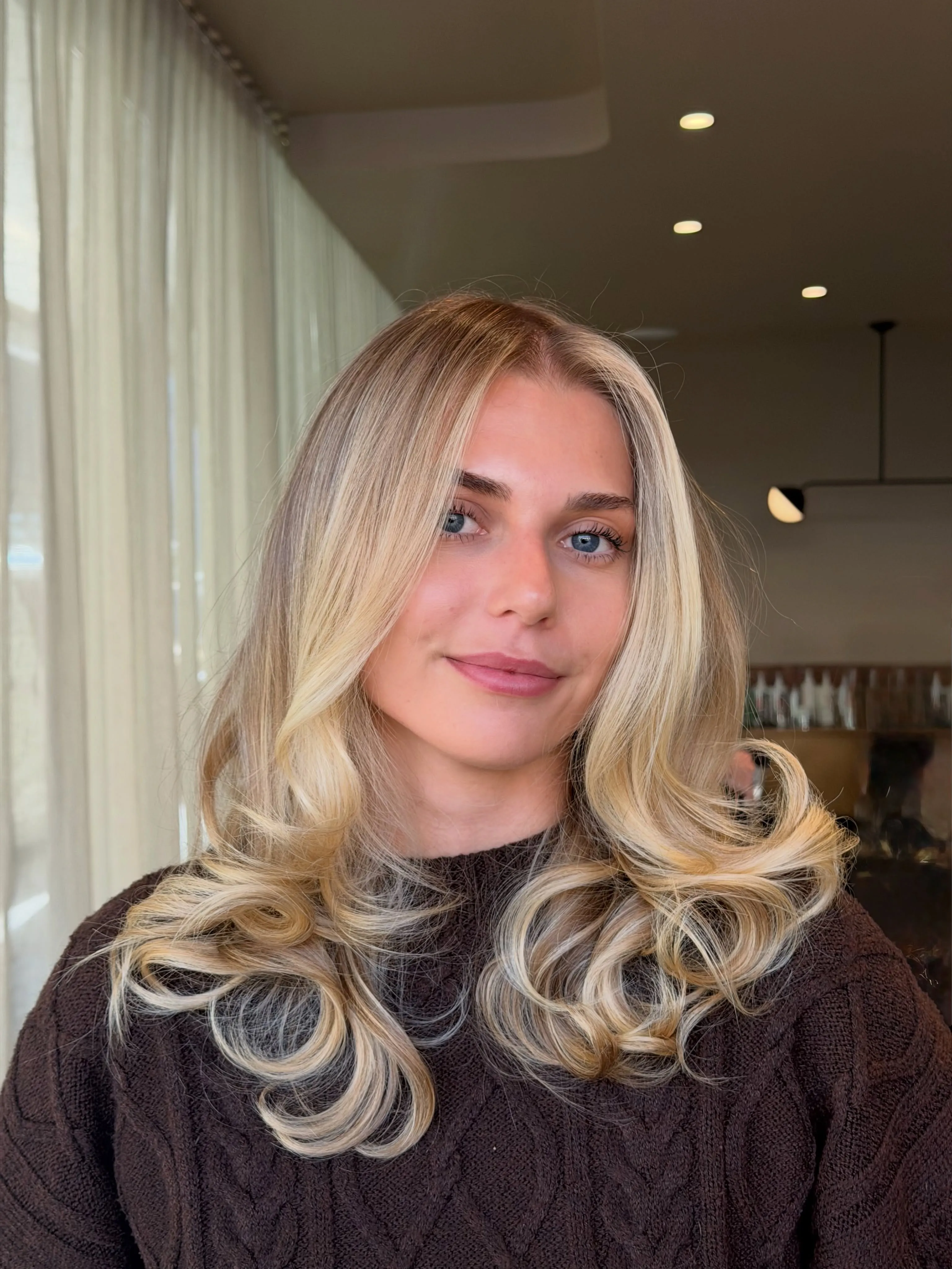 Rounded Gold Lob